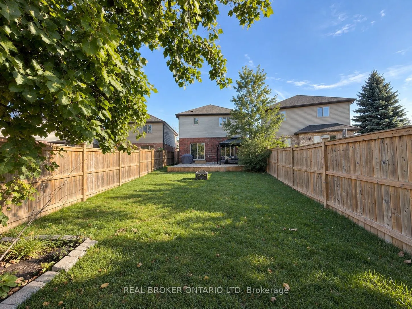 22 Queensway Drive