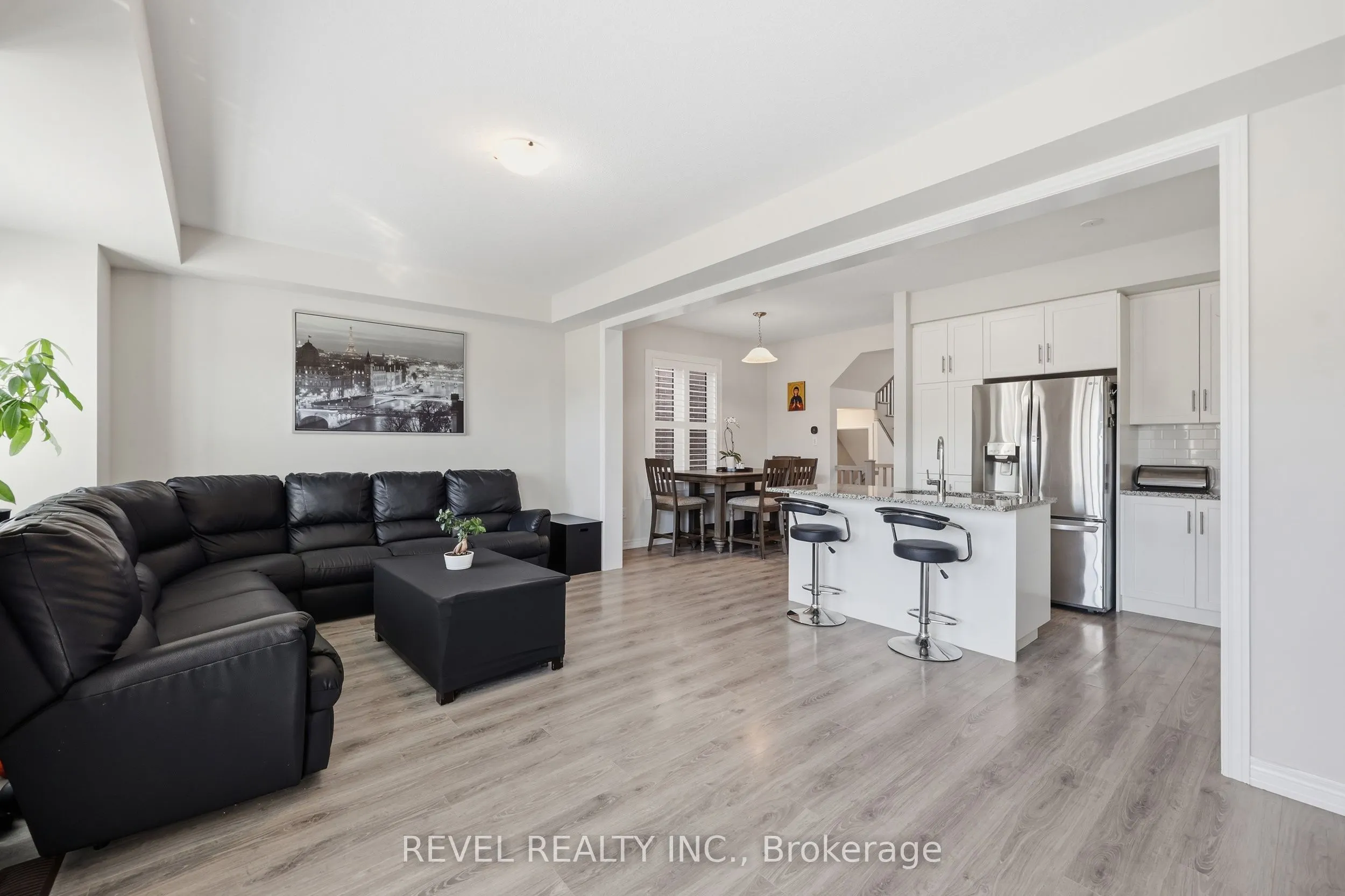 19 HIBISCUS Lane