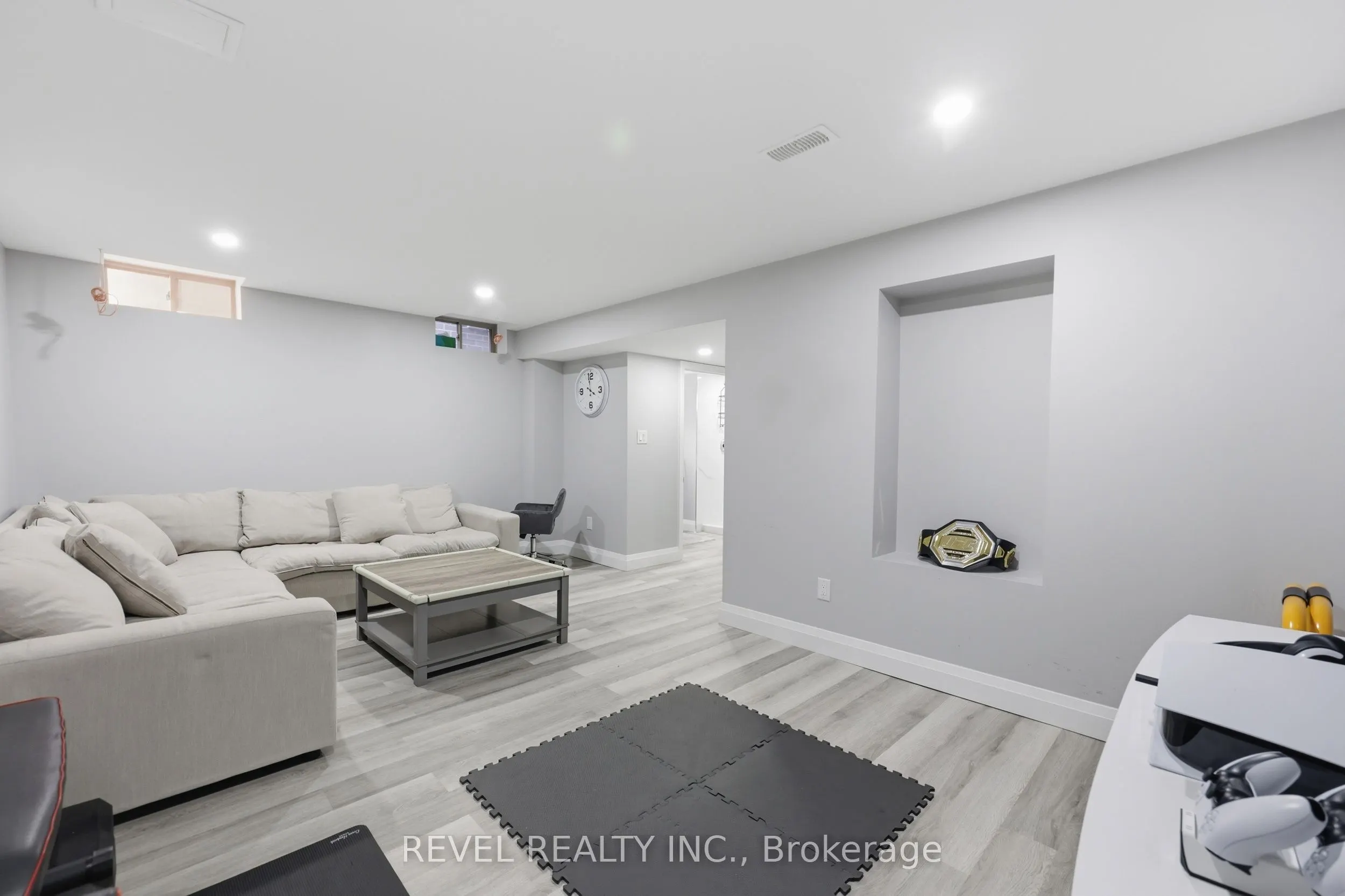 19 HIBISCUS Lane