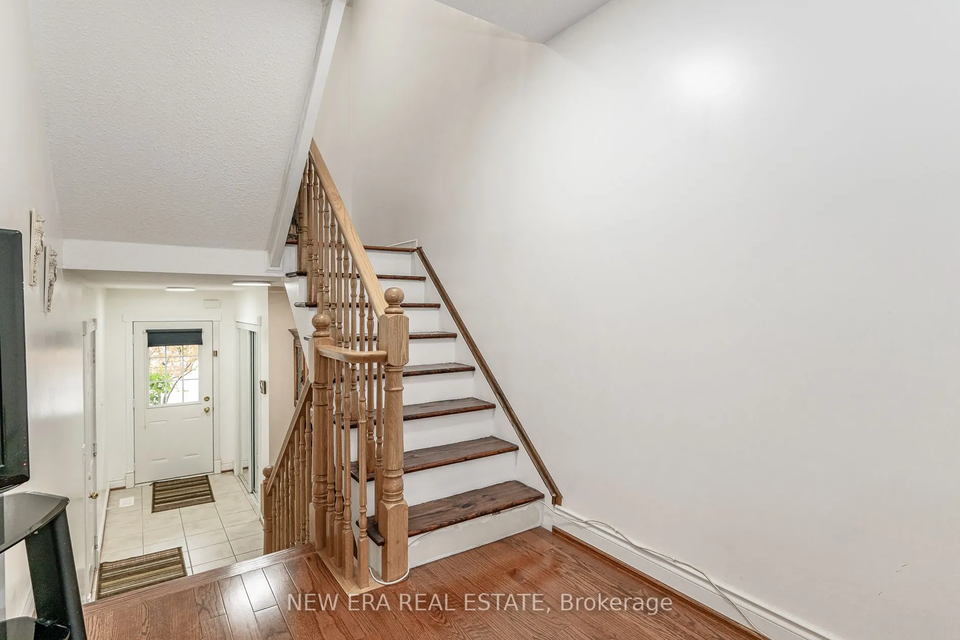 151 Green Road #13