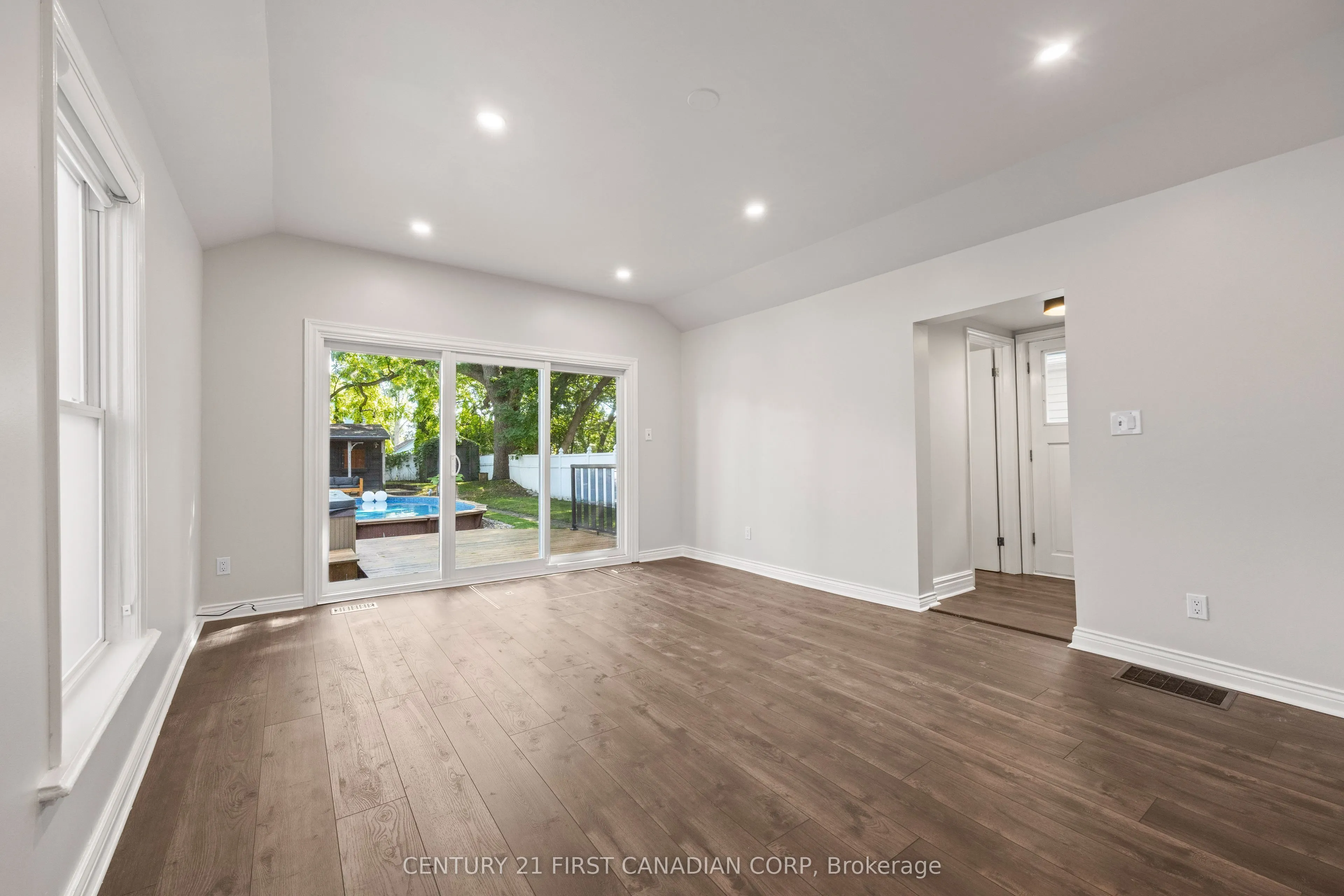 26 Thornton Avenue