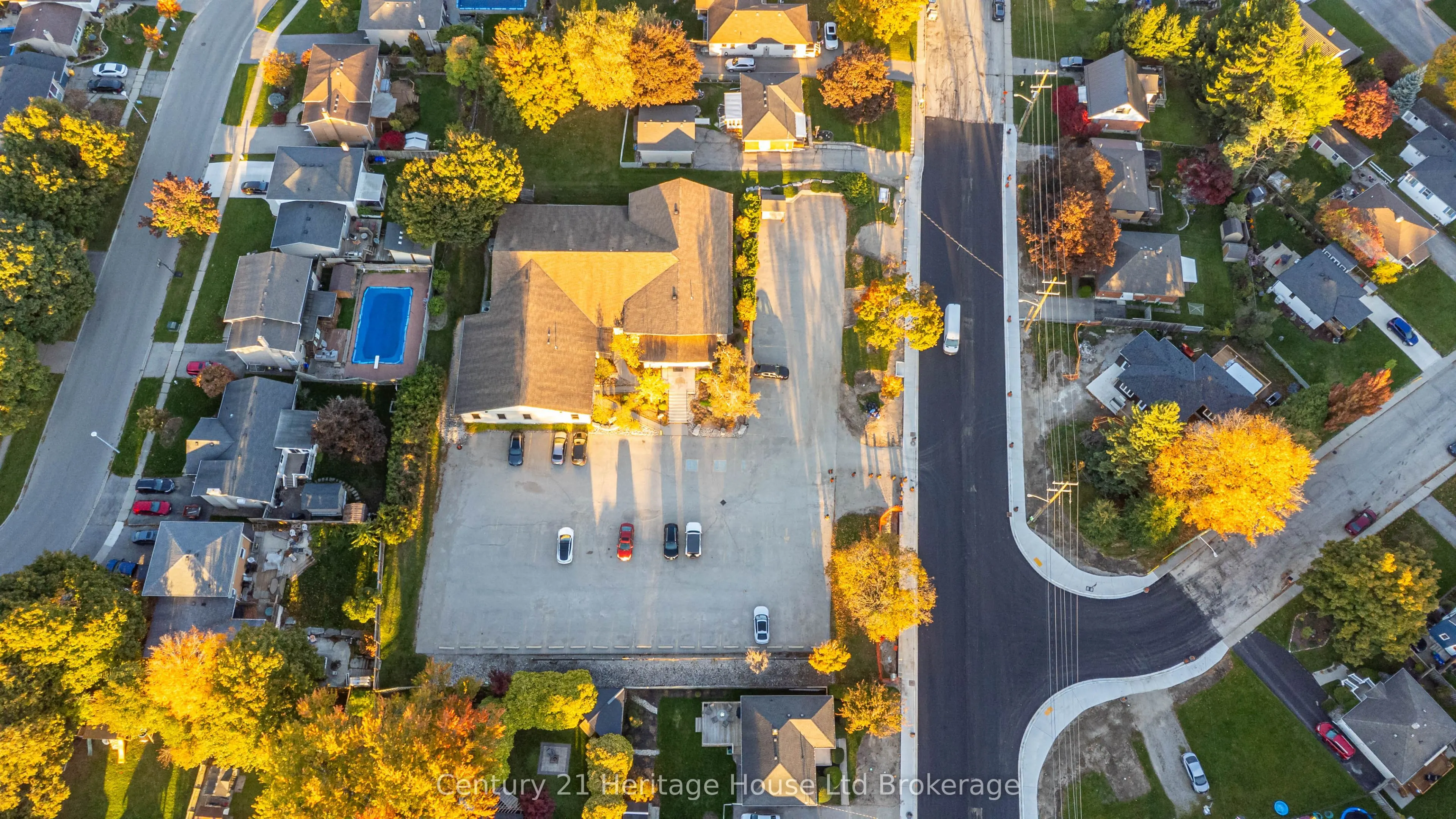 729 Devonshire Avenue