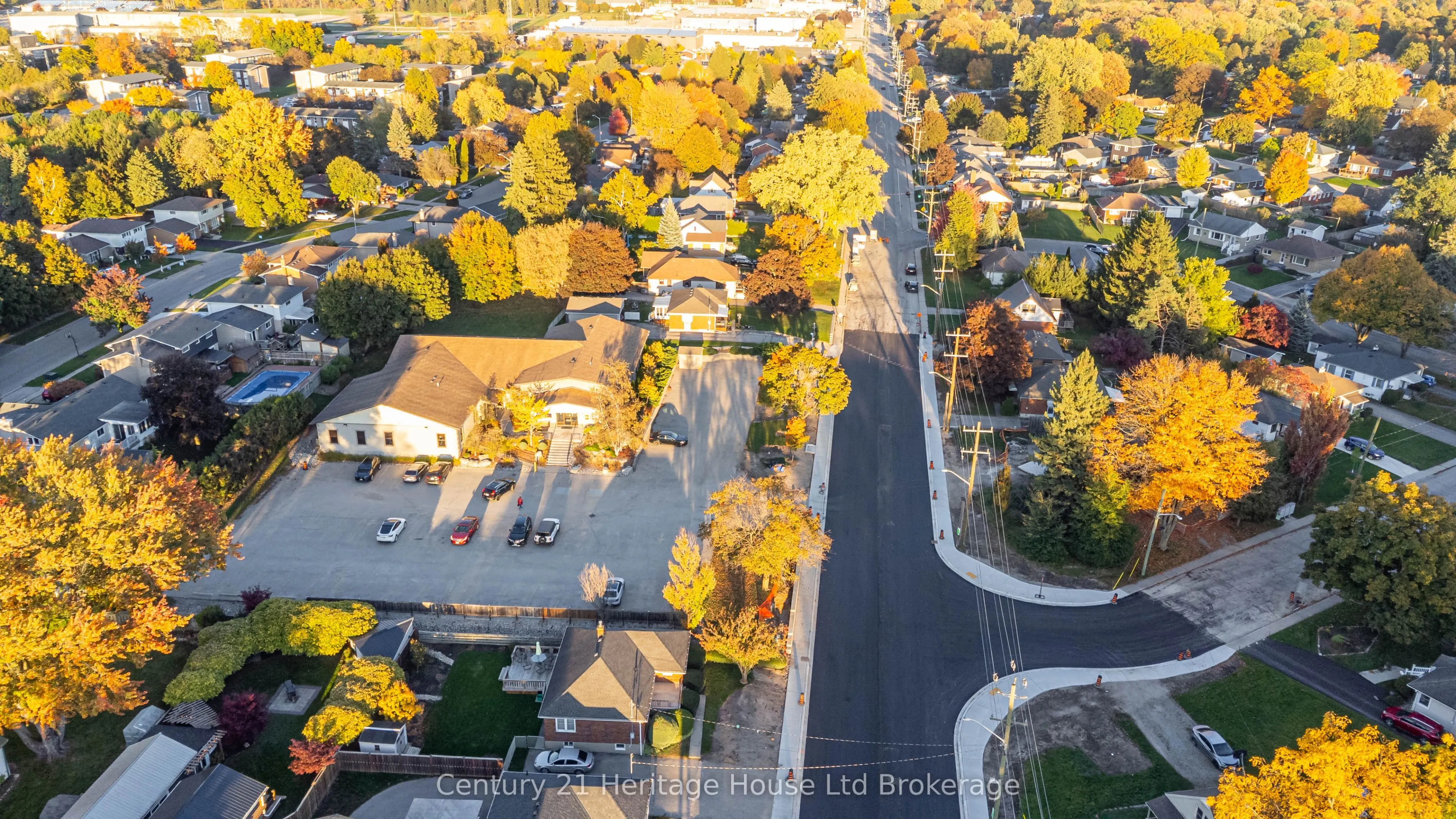 729 Devonshire Avenue