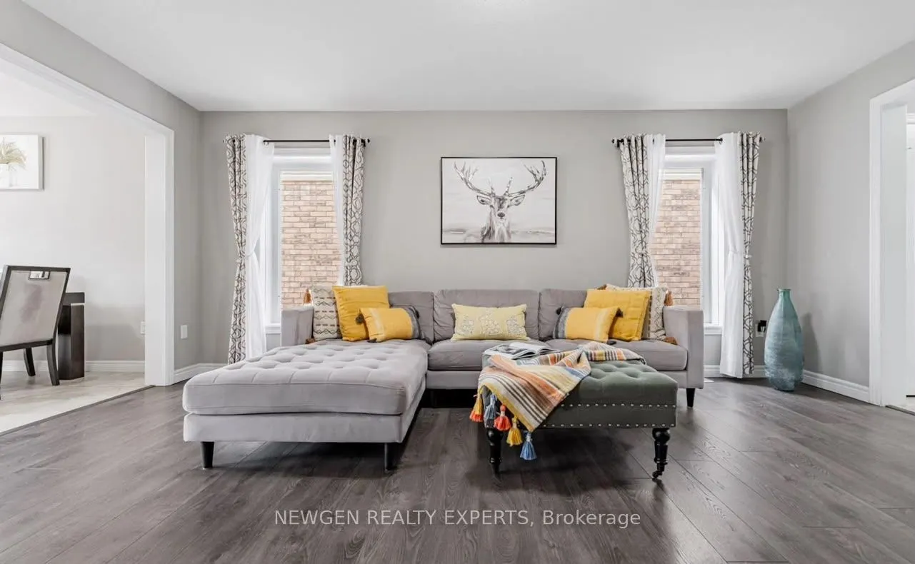111 JOHN BRABSON Crescent