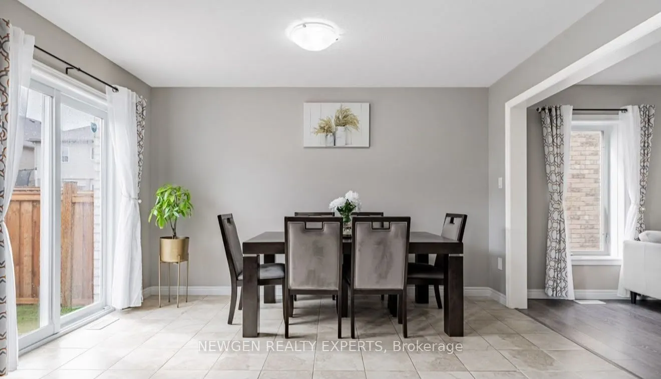 111 JOHN BRABSON Crescent