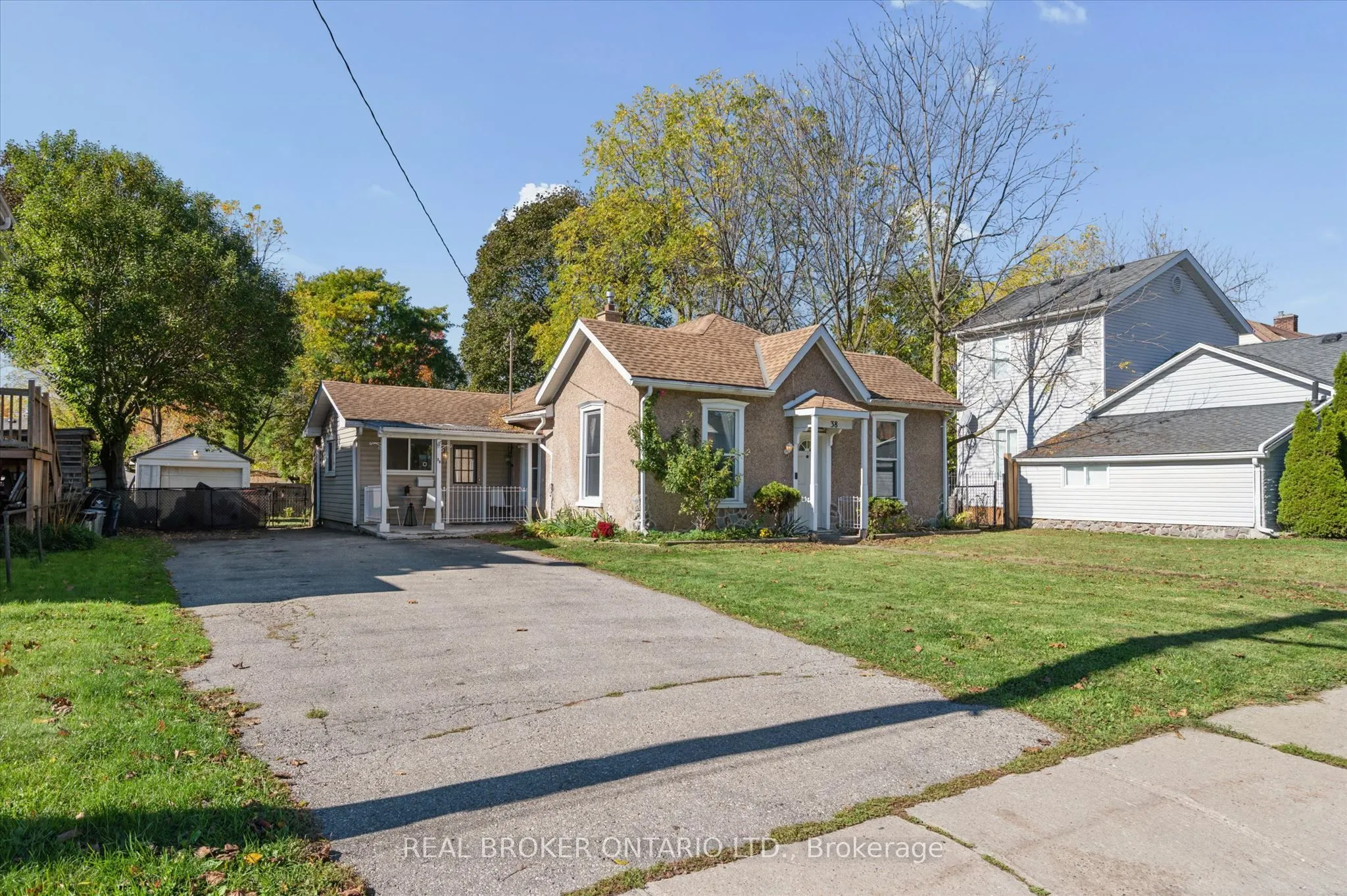 38 Glenmorris Street