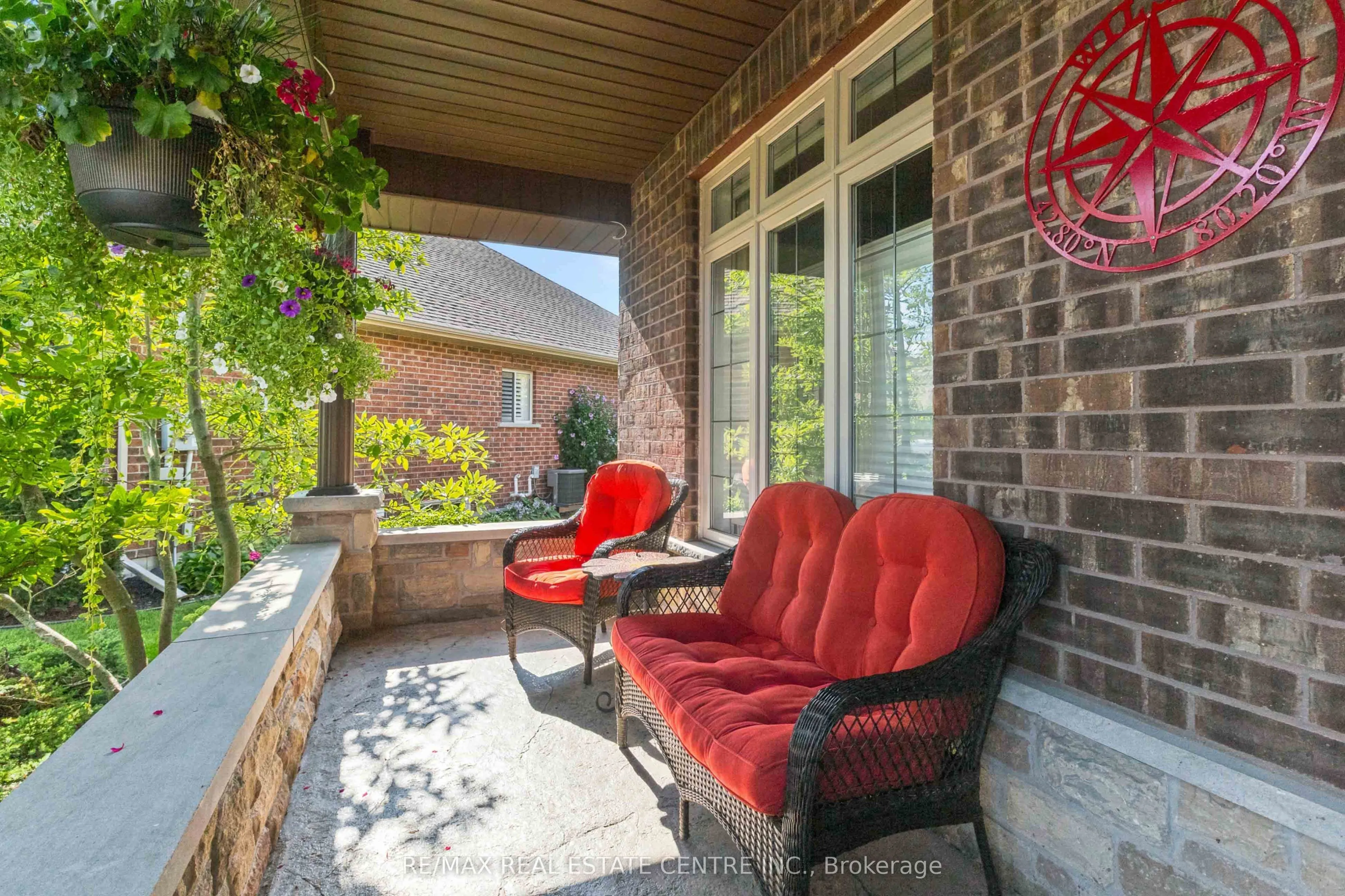 99 Magnolia Drive