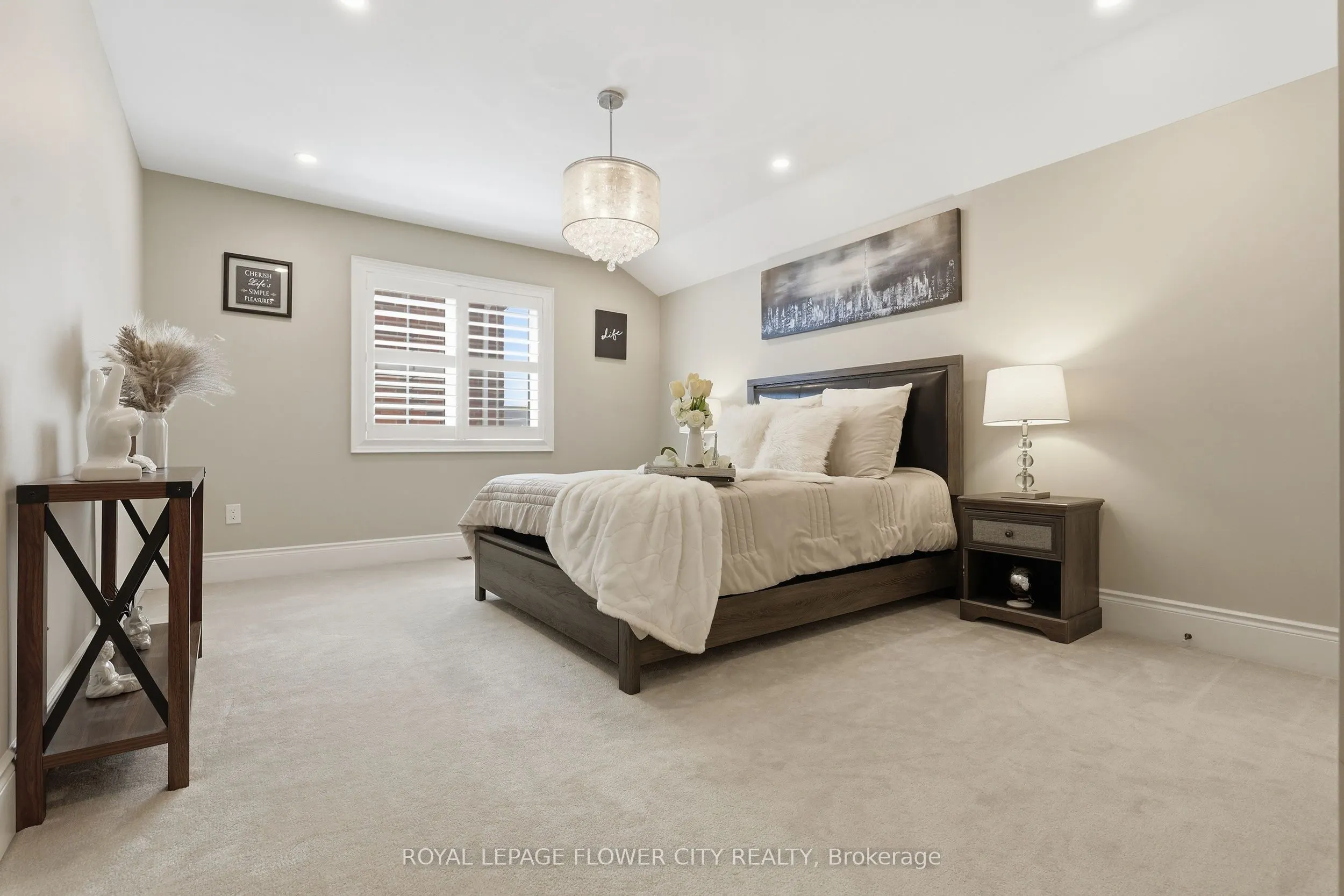 5 Benson Avenue