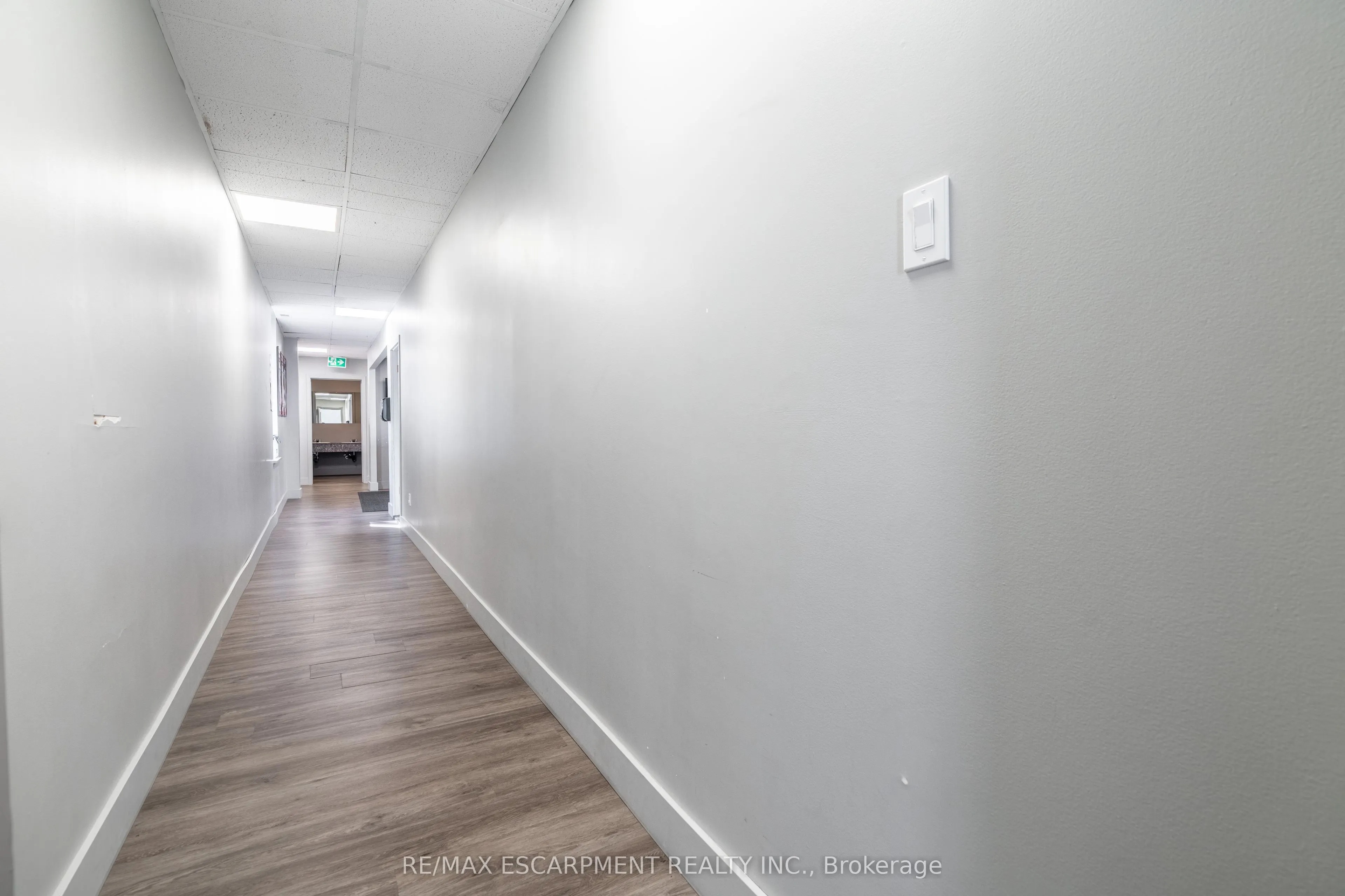 290 Queenston Road