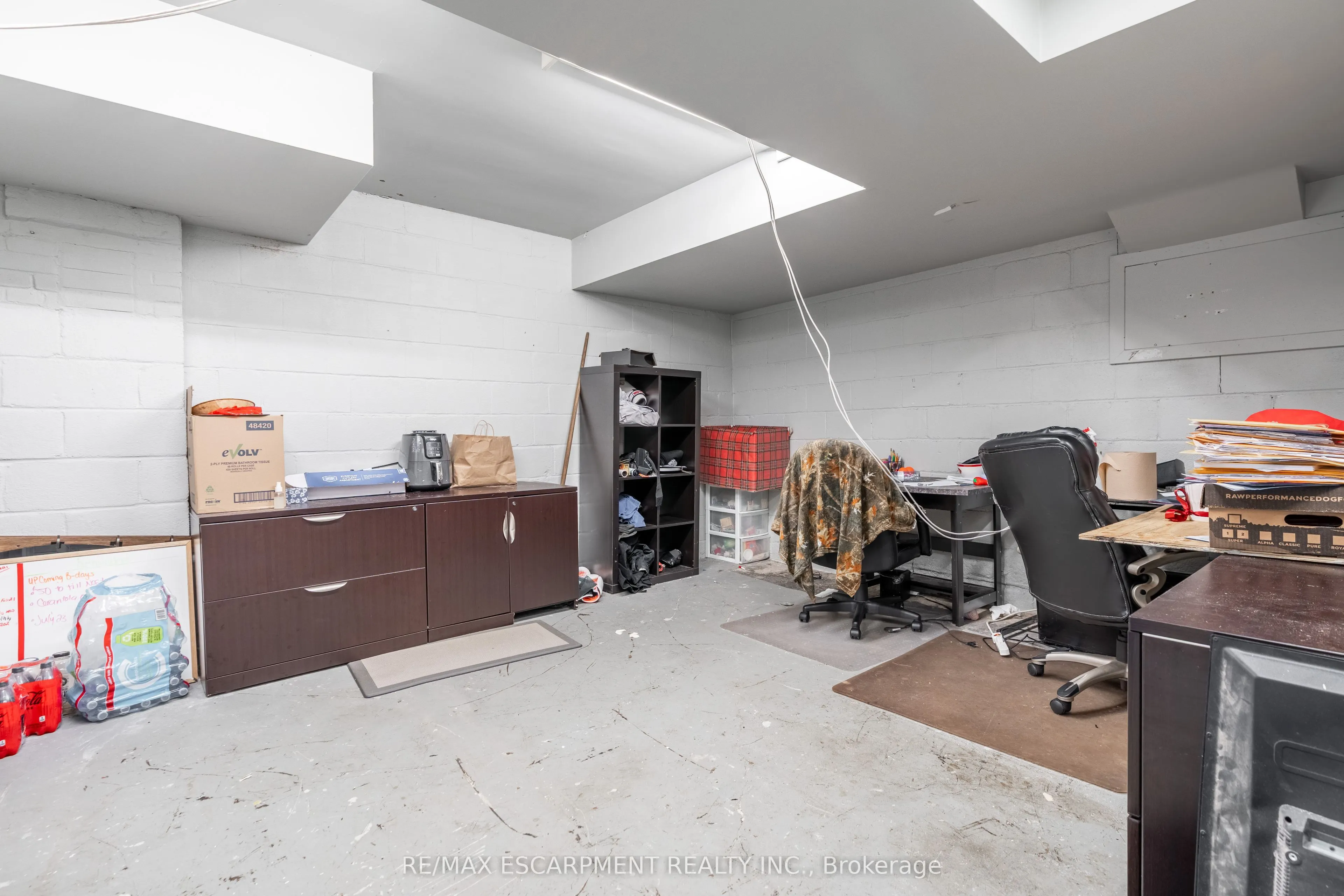 290 Queenston Road