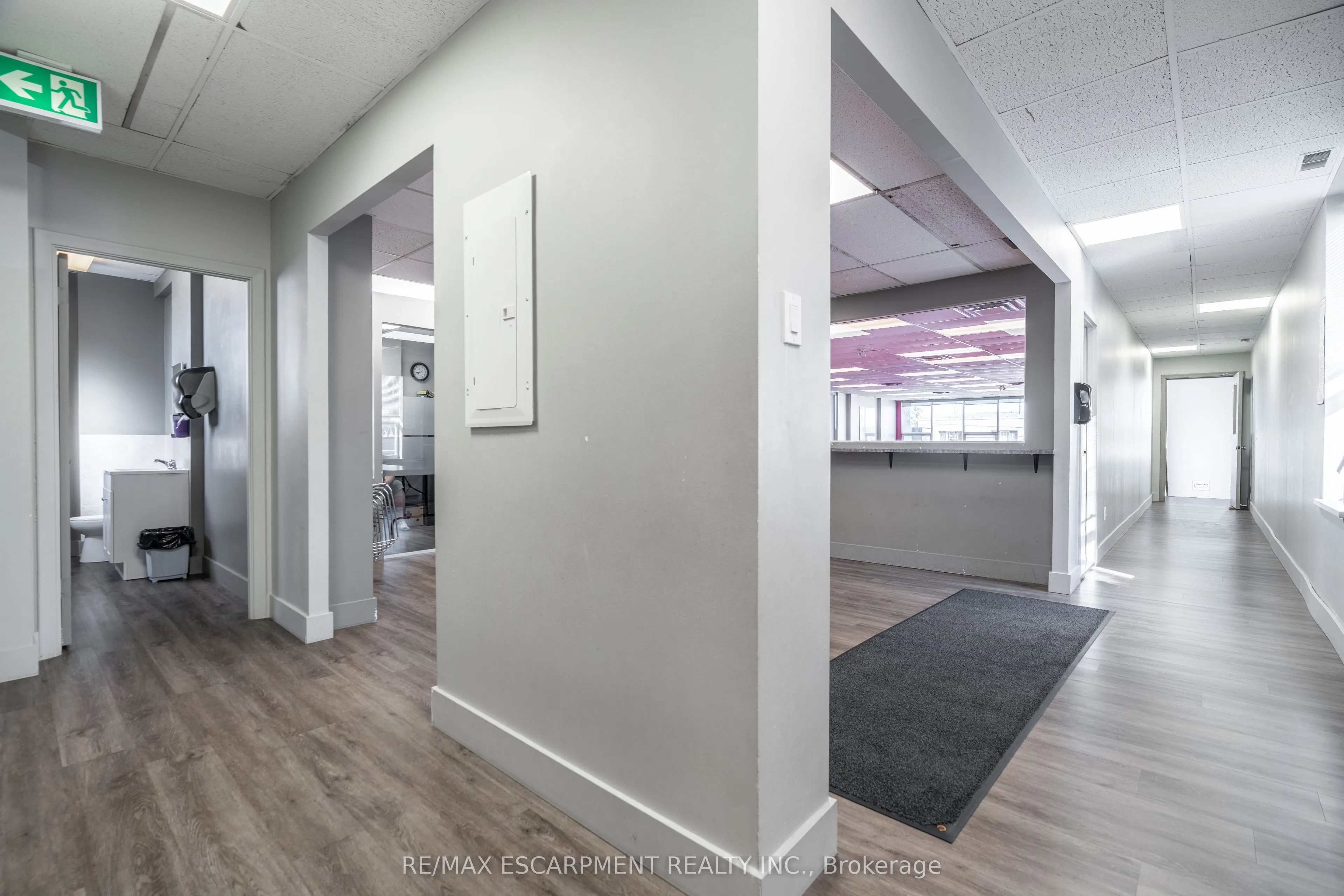 290 Queenston Road