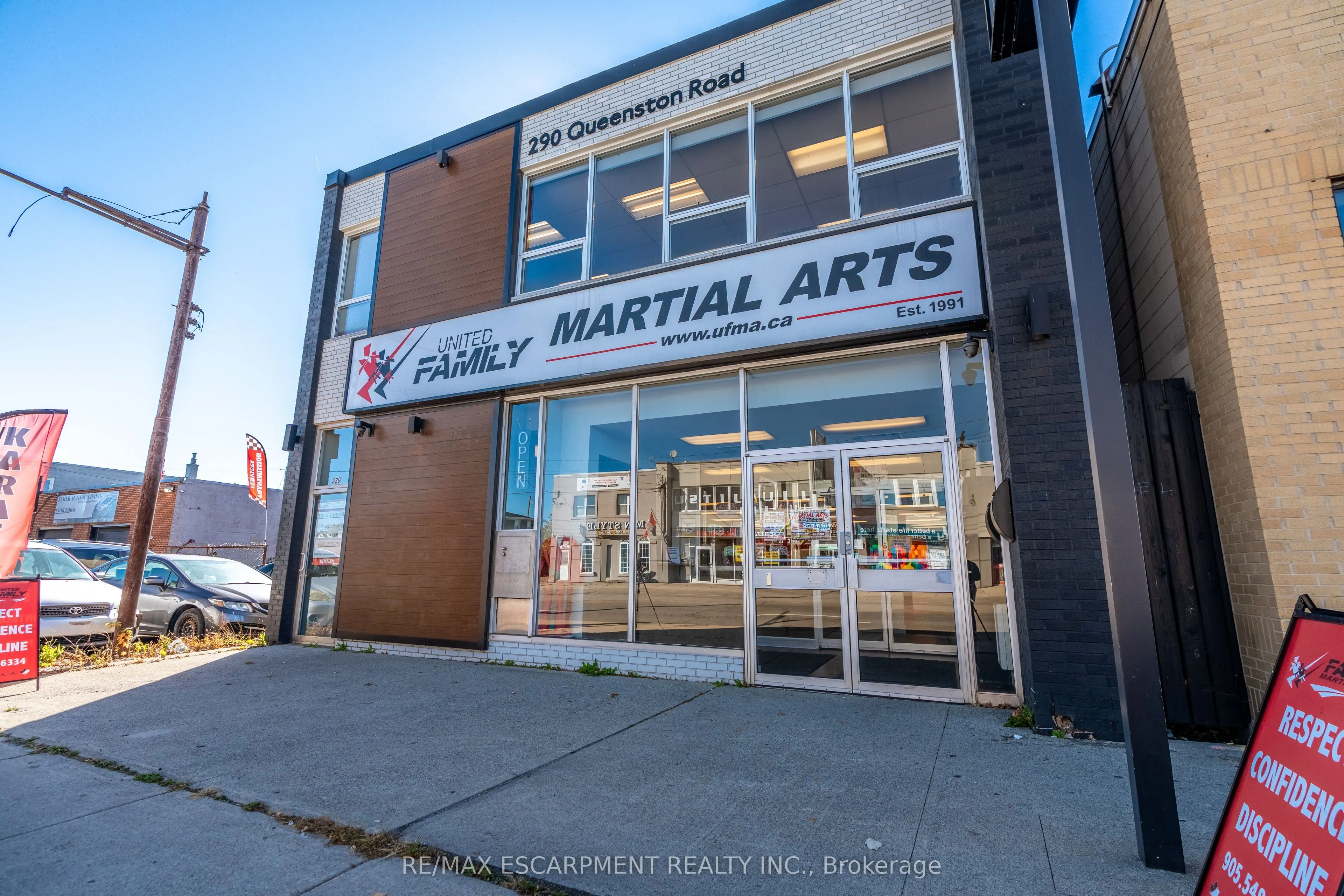 290 Queenston Road