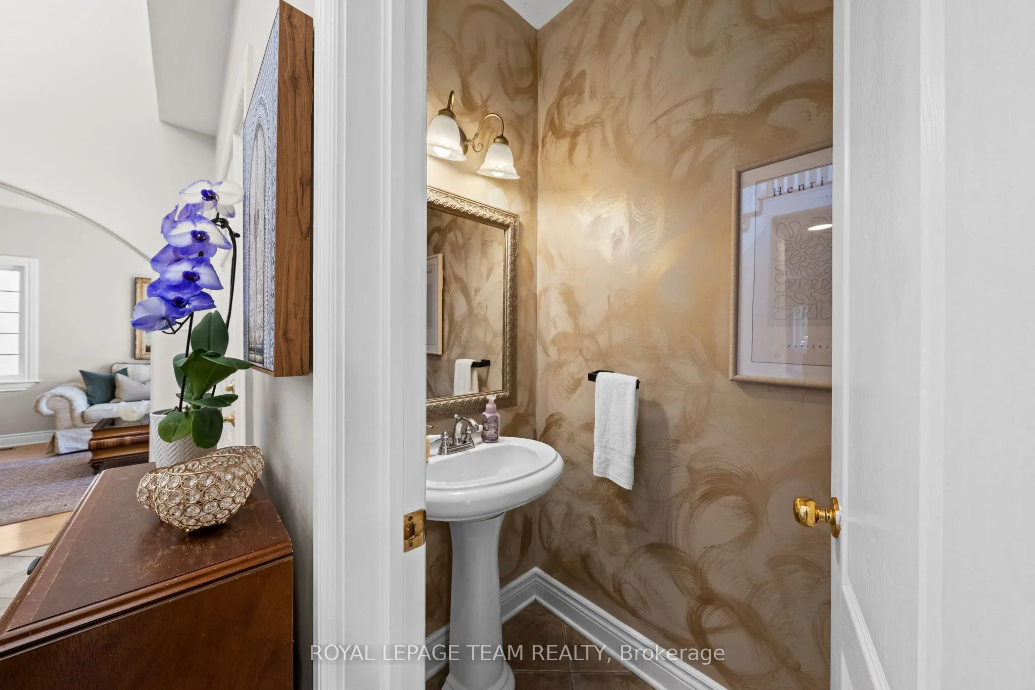 136 Shaughnessy Crescent