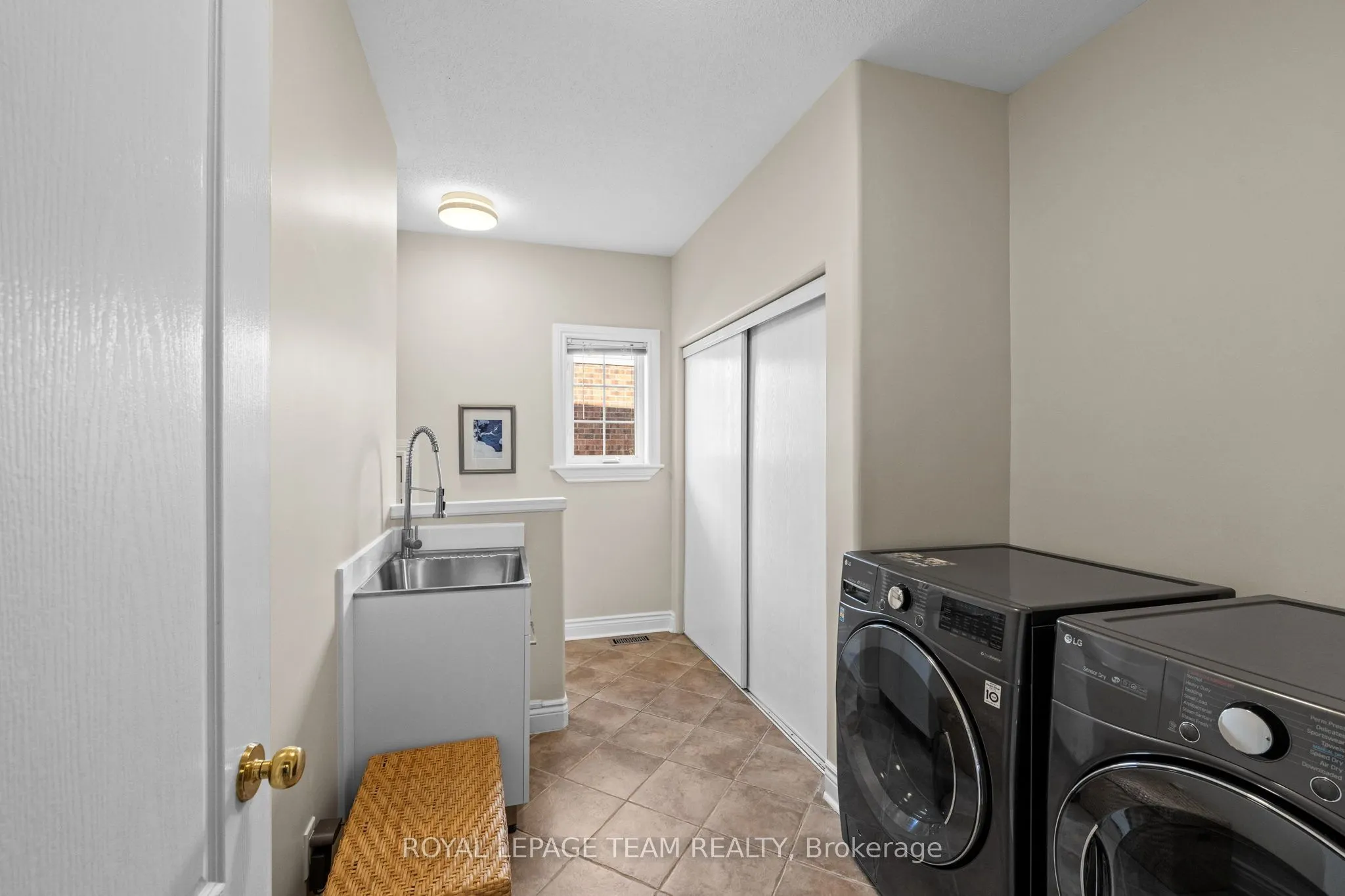 136 Shaughnessy Crescent