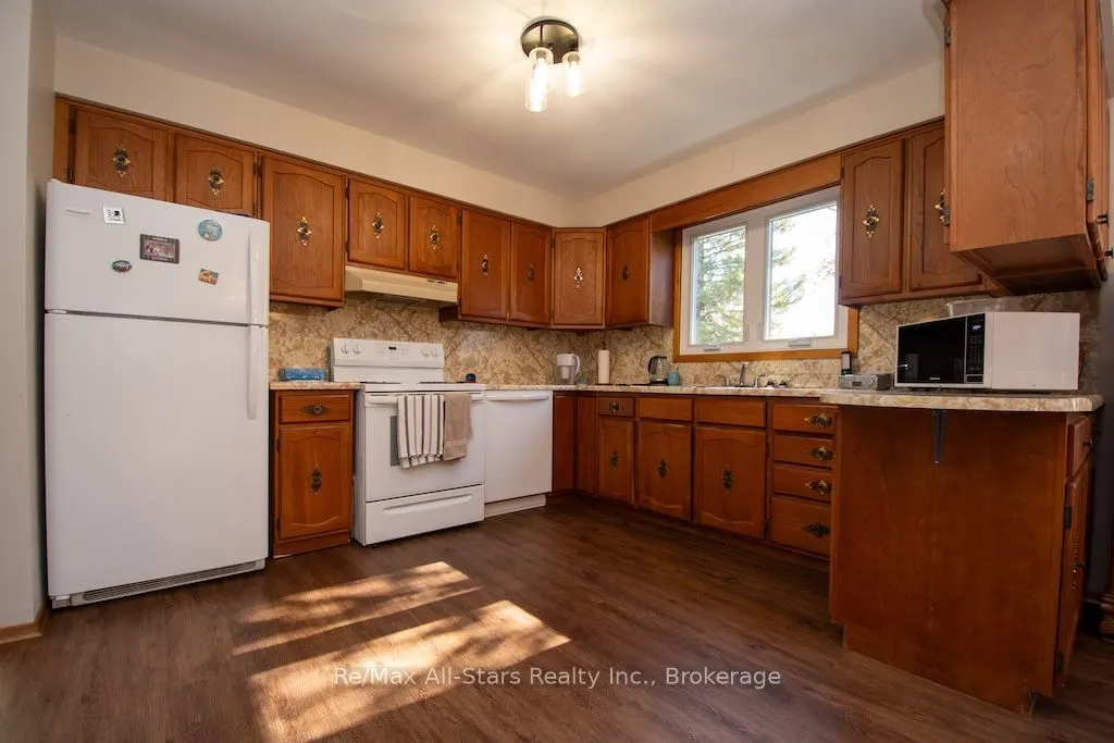 1067 Fleetwood Road