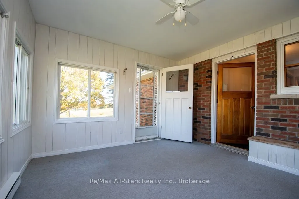 1067 Fleetwood Road