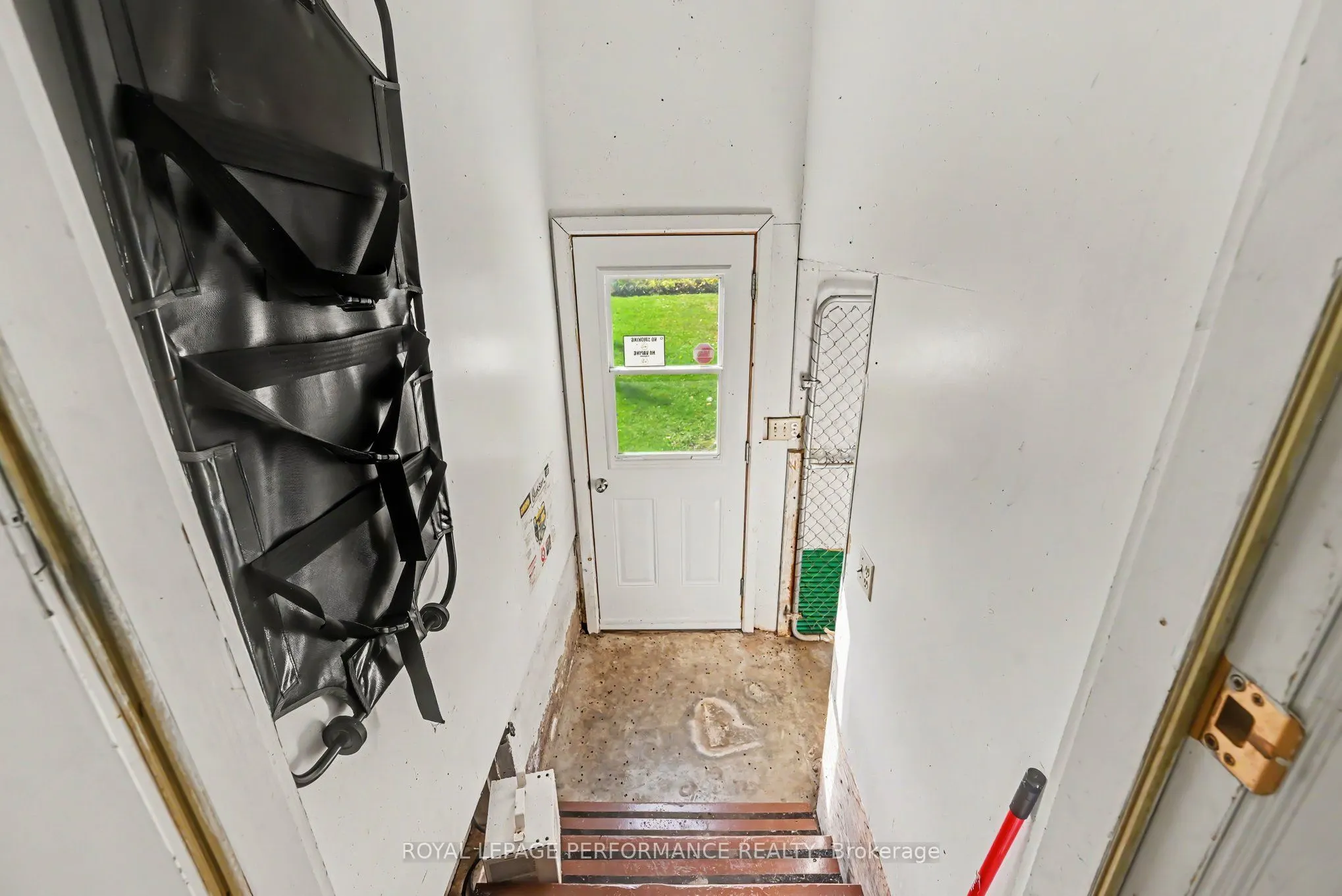 3212 Main Street