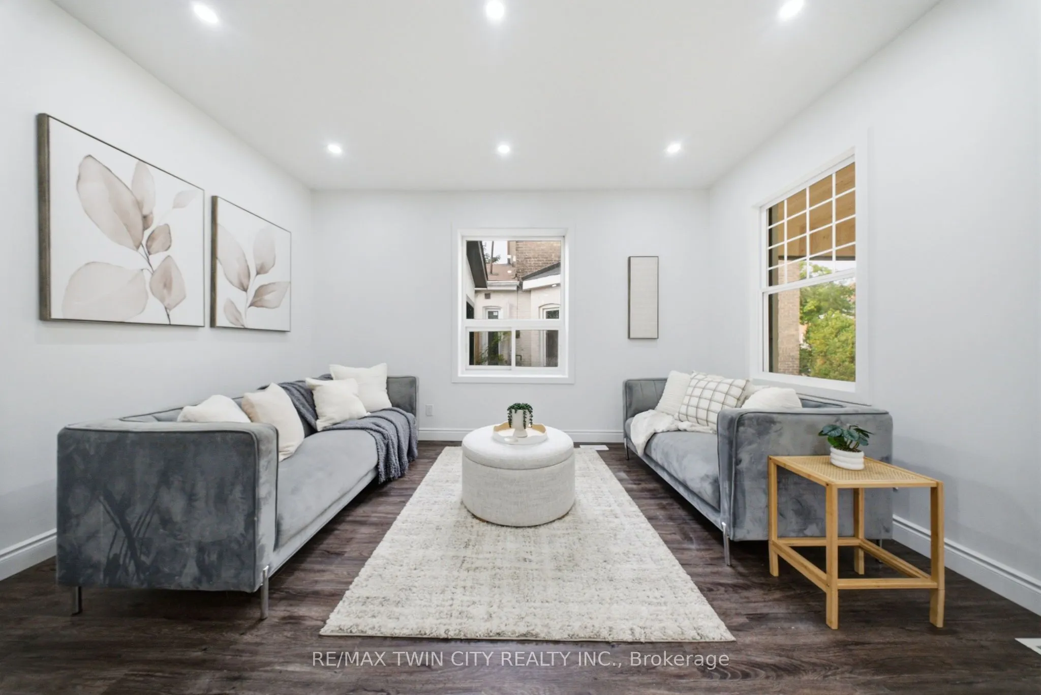 42 Peel Street