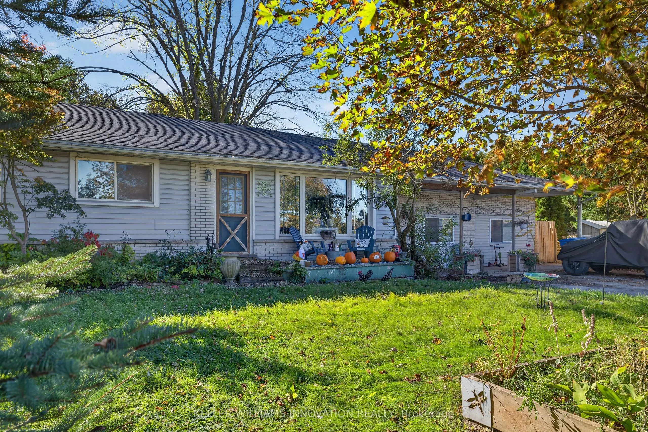 5066 Wellington 32 Road