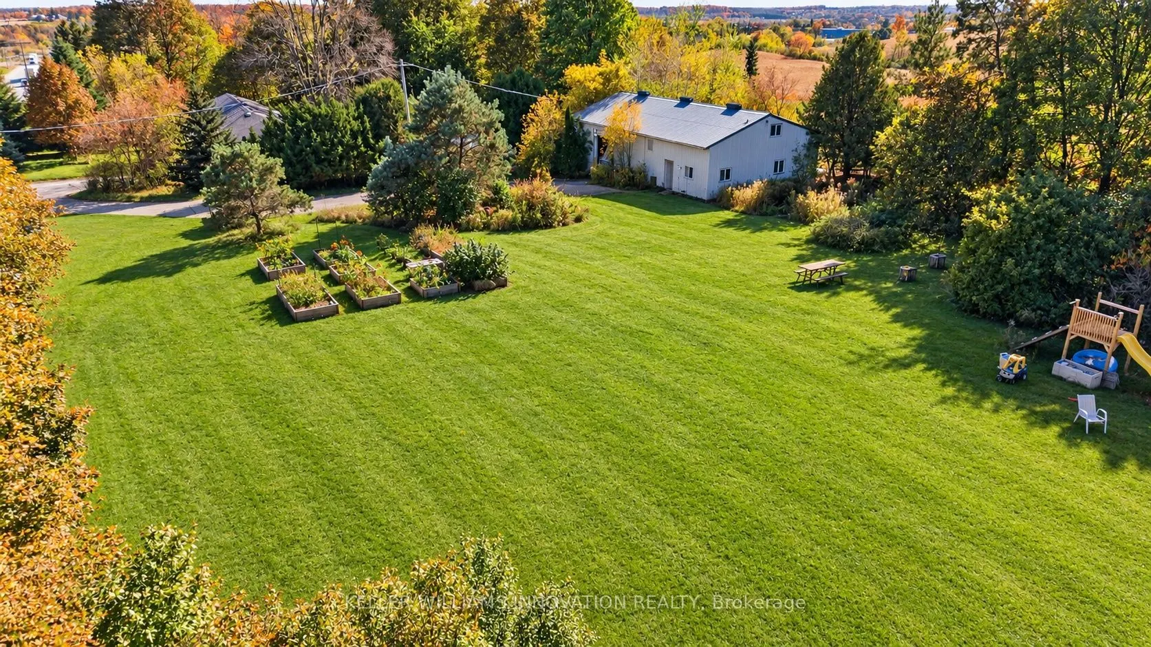 5066 Wellington 32 Road
