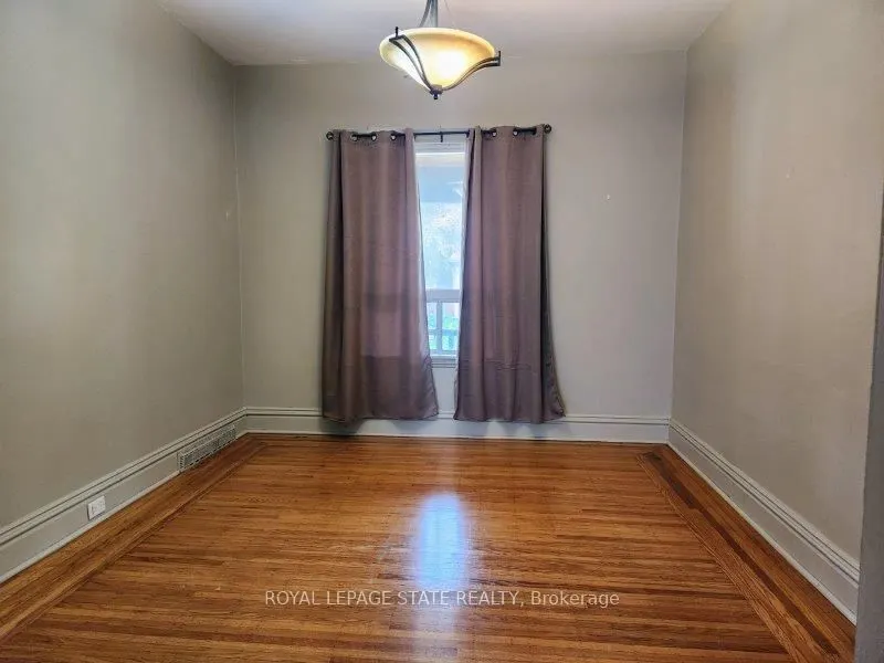 25 Gladstone Avenue