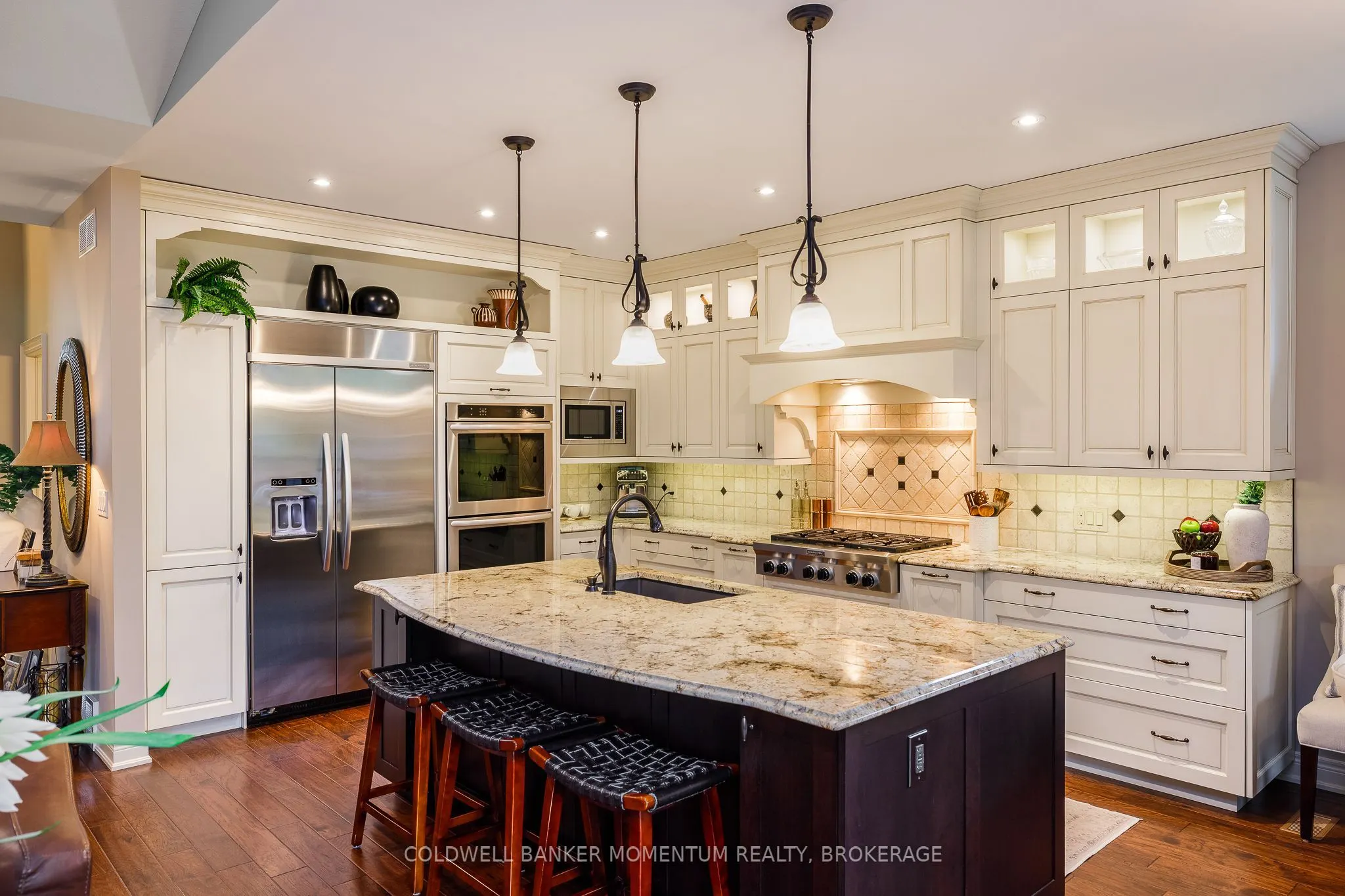 3198 Thunder Bay Road