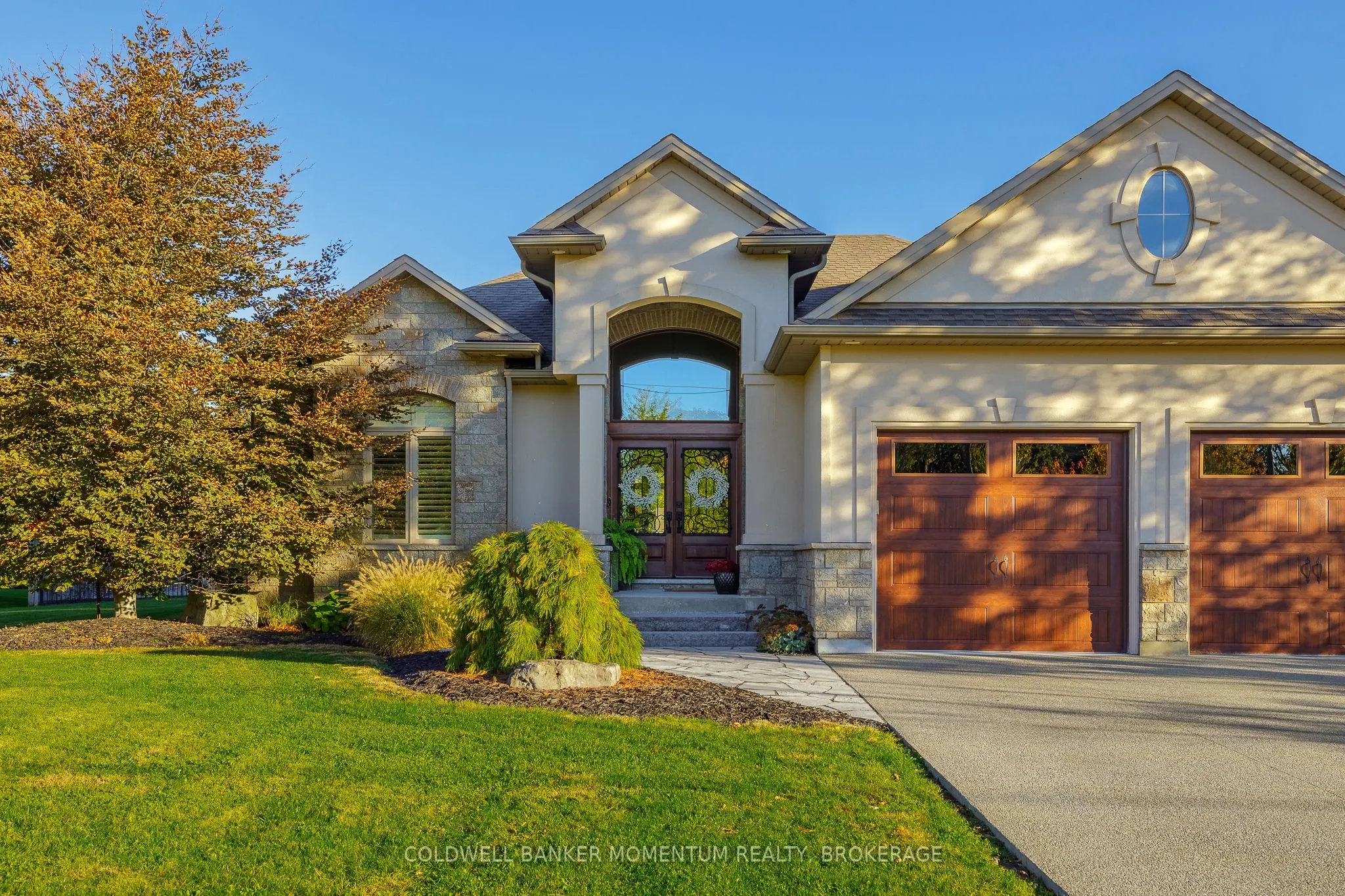 3198 Thunder Bay Road
