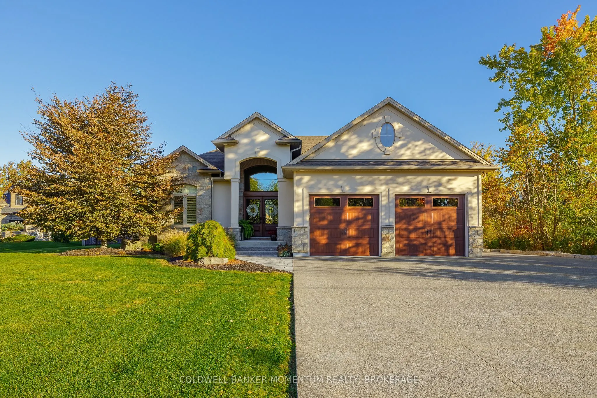 3198 Thunder Bay Road