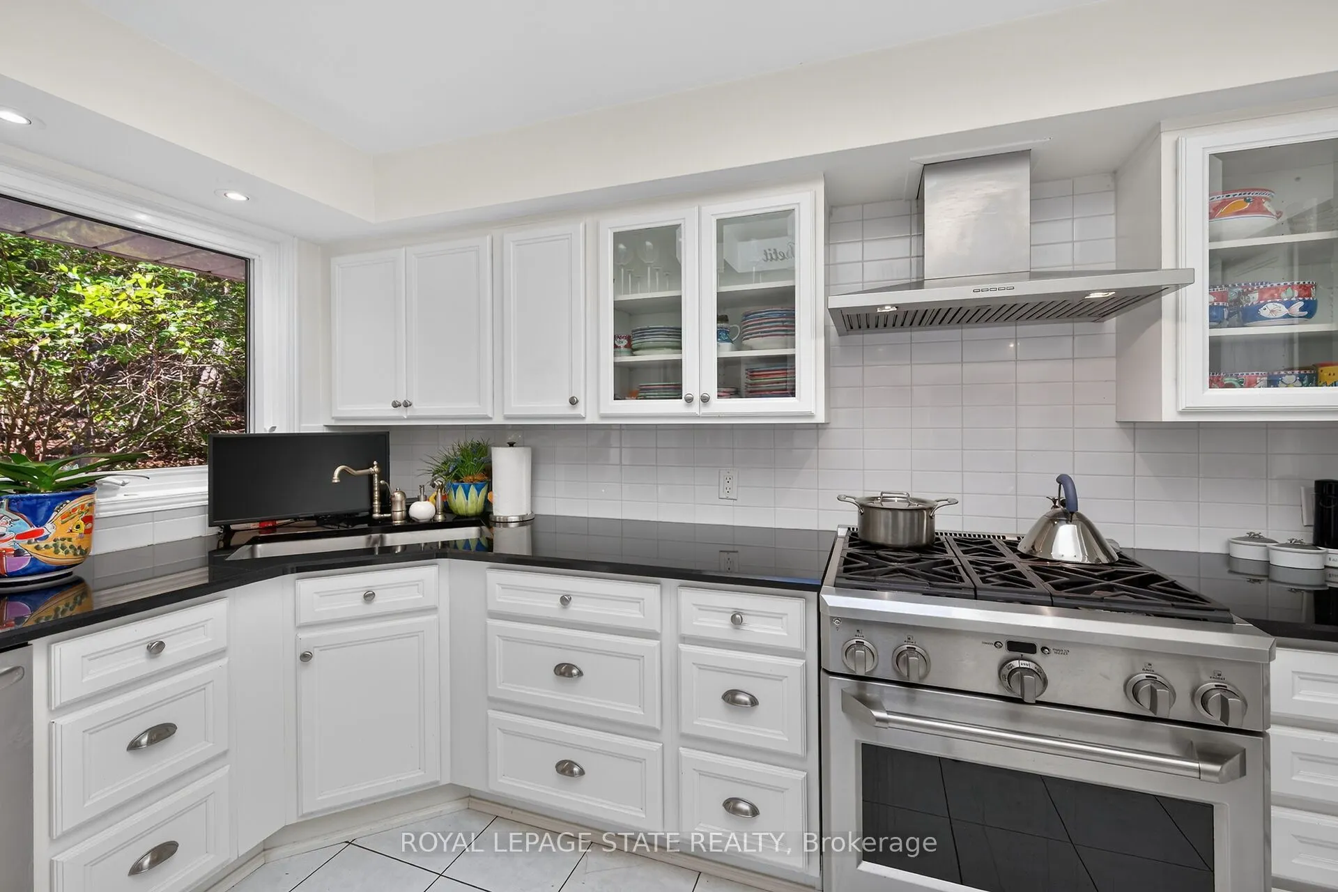 311 Golf Links Road
