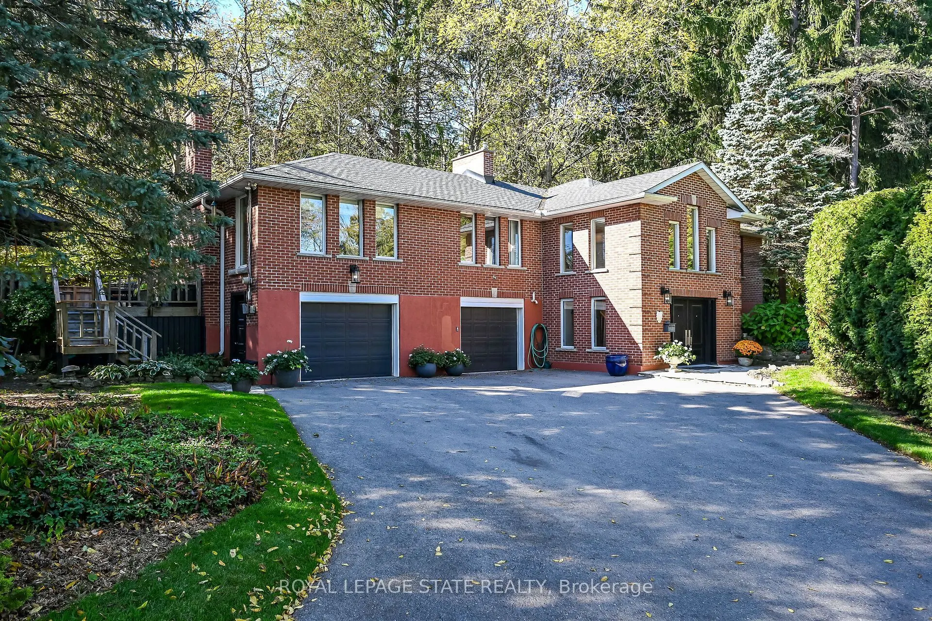 311 Golf Links Road