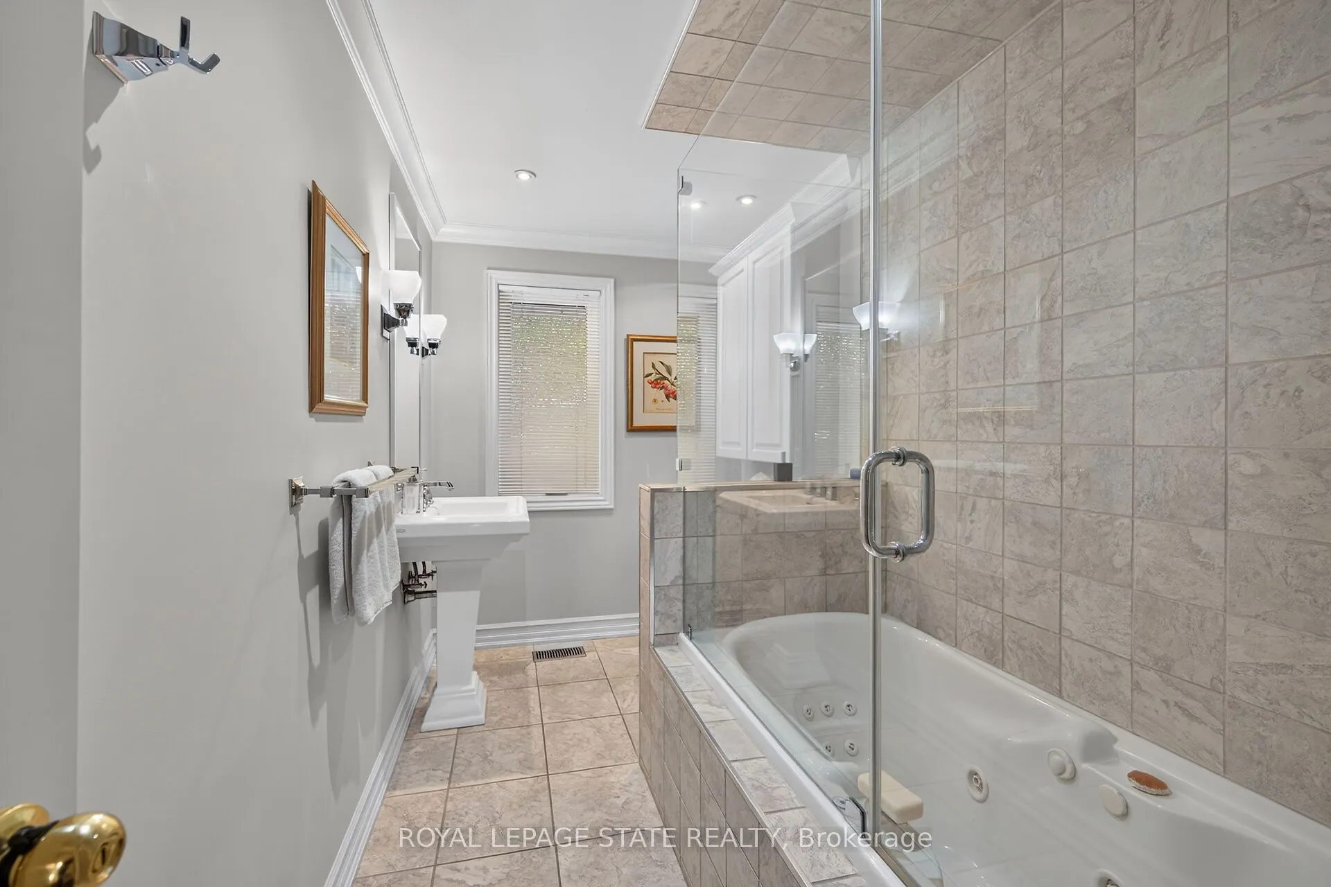 311 Golf Links Road