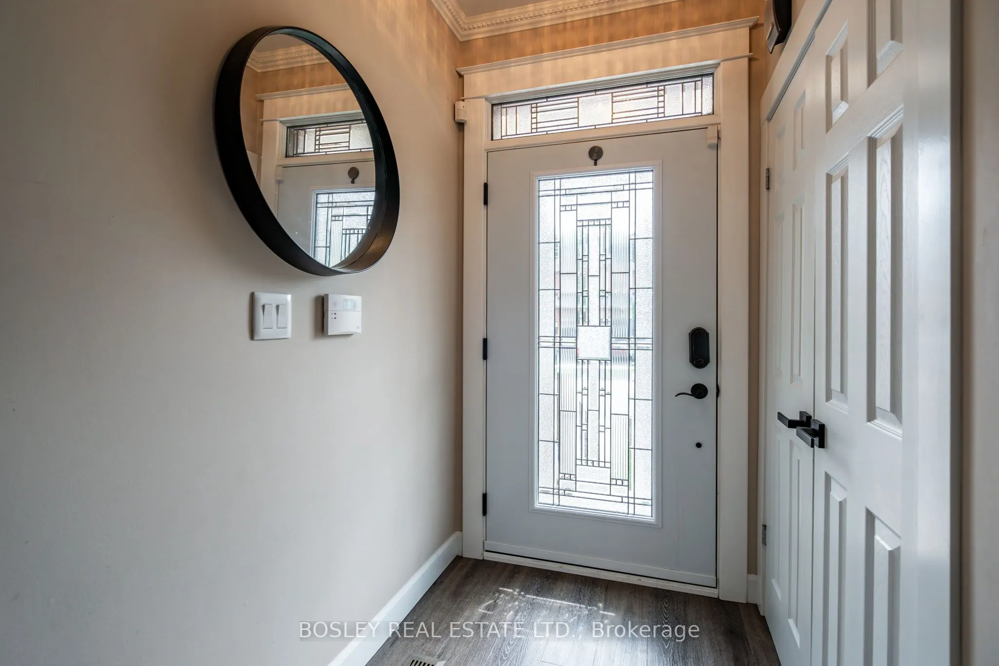 9 Dewsbury Way