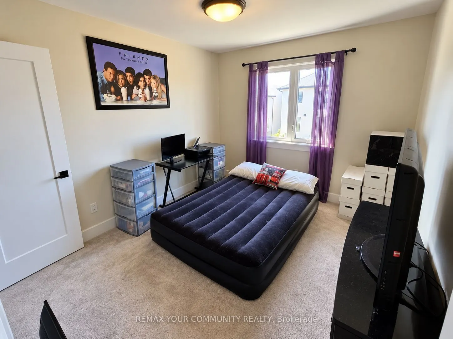 28 Dusenbury Drive