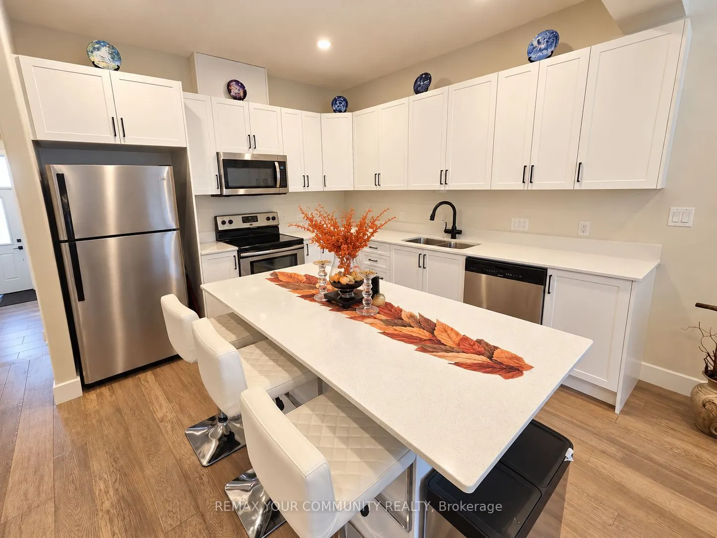 28 Dusenbury Drive