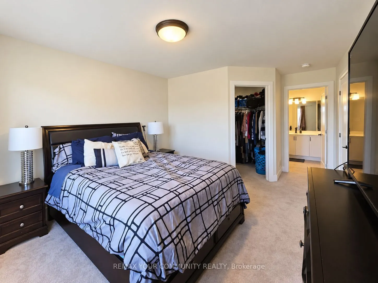 28 Dusenbury Drive