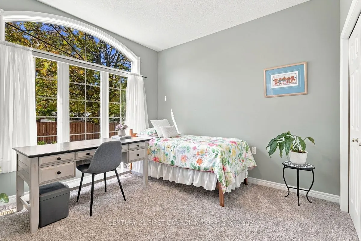 665 Commissioners Road W #3