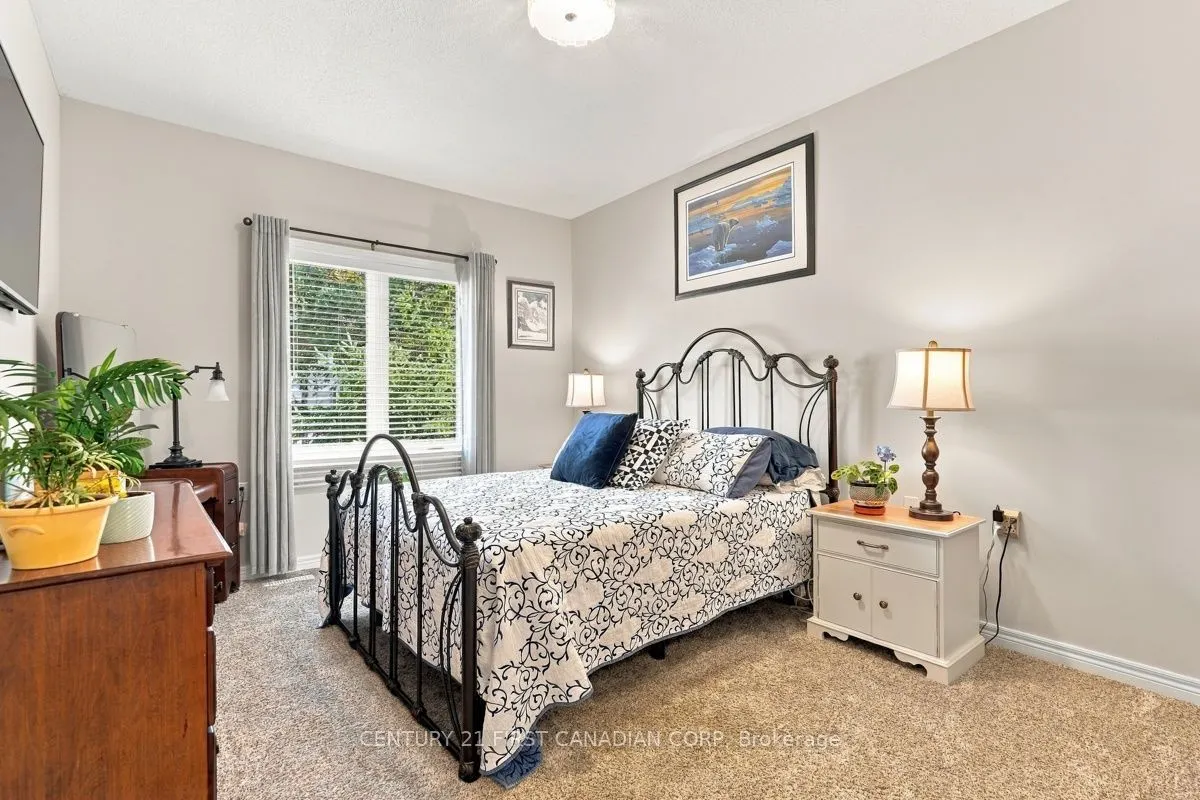 665 Commissioners Road W #3