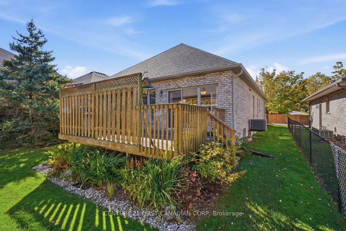665 Commissioners Road W #3