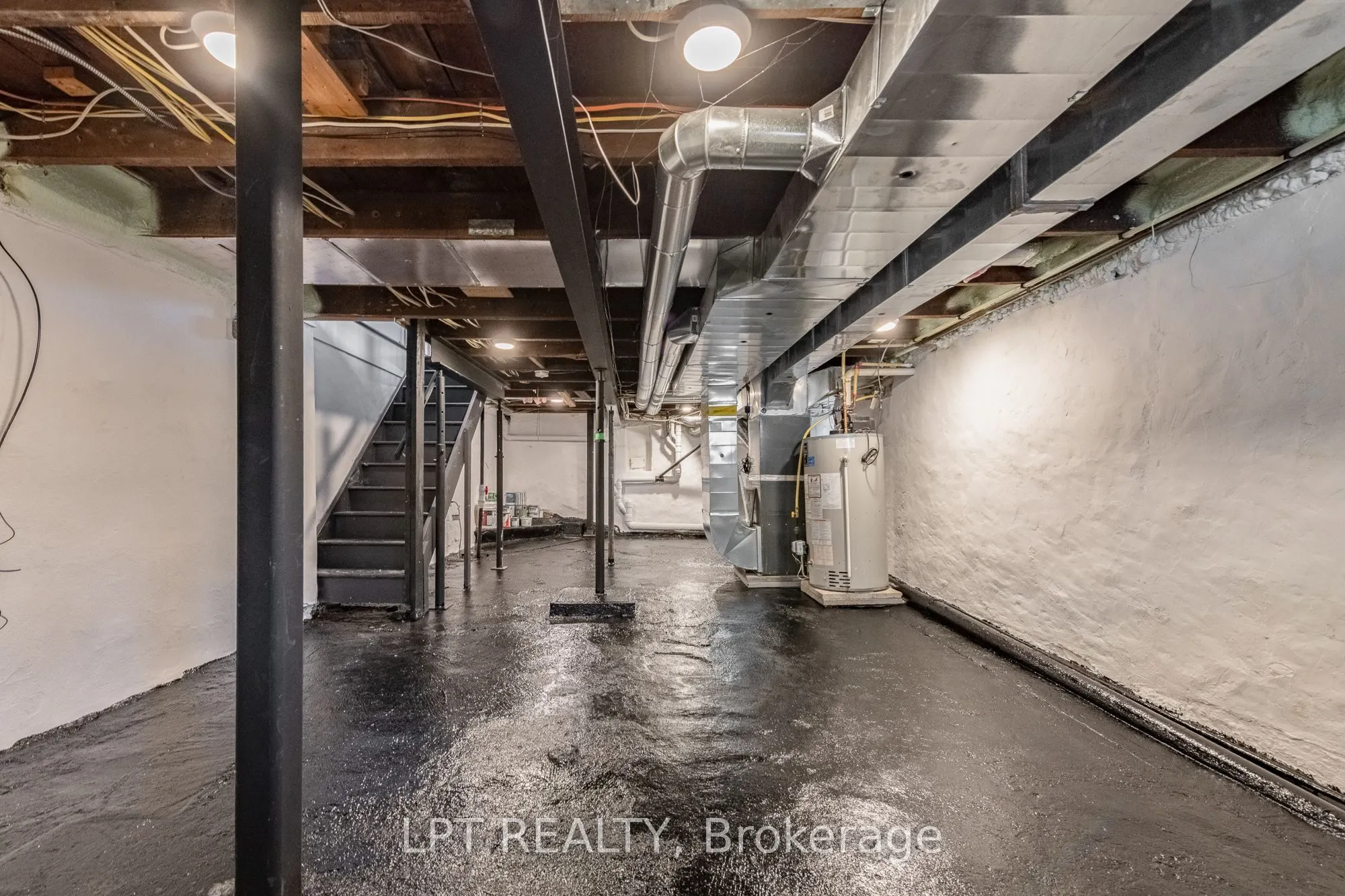 323 Booth Street