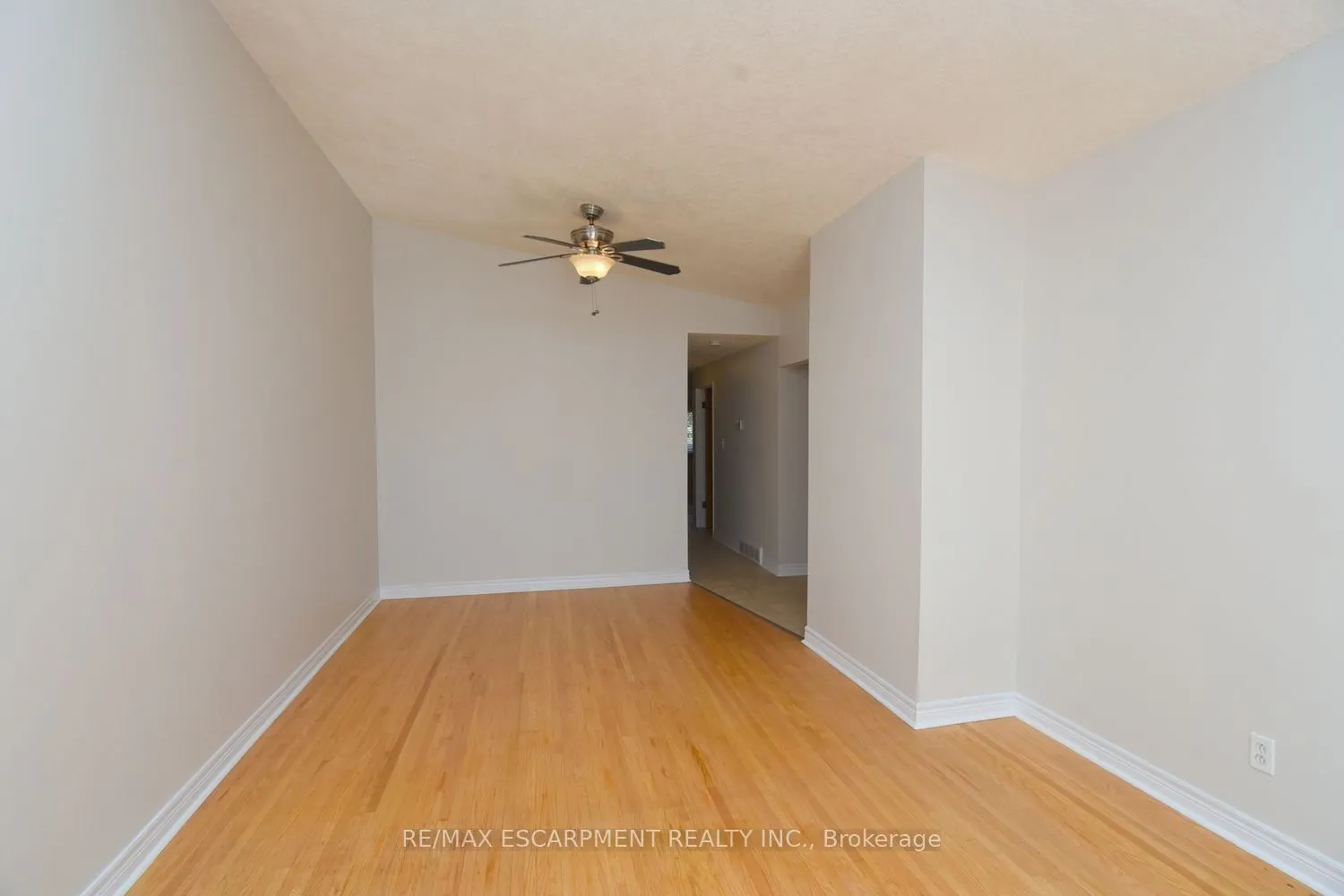 5 RONALDSHAY Avenue