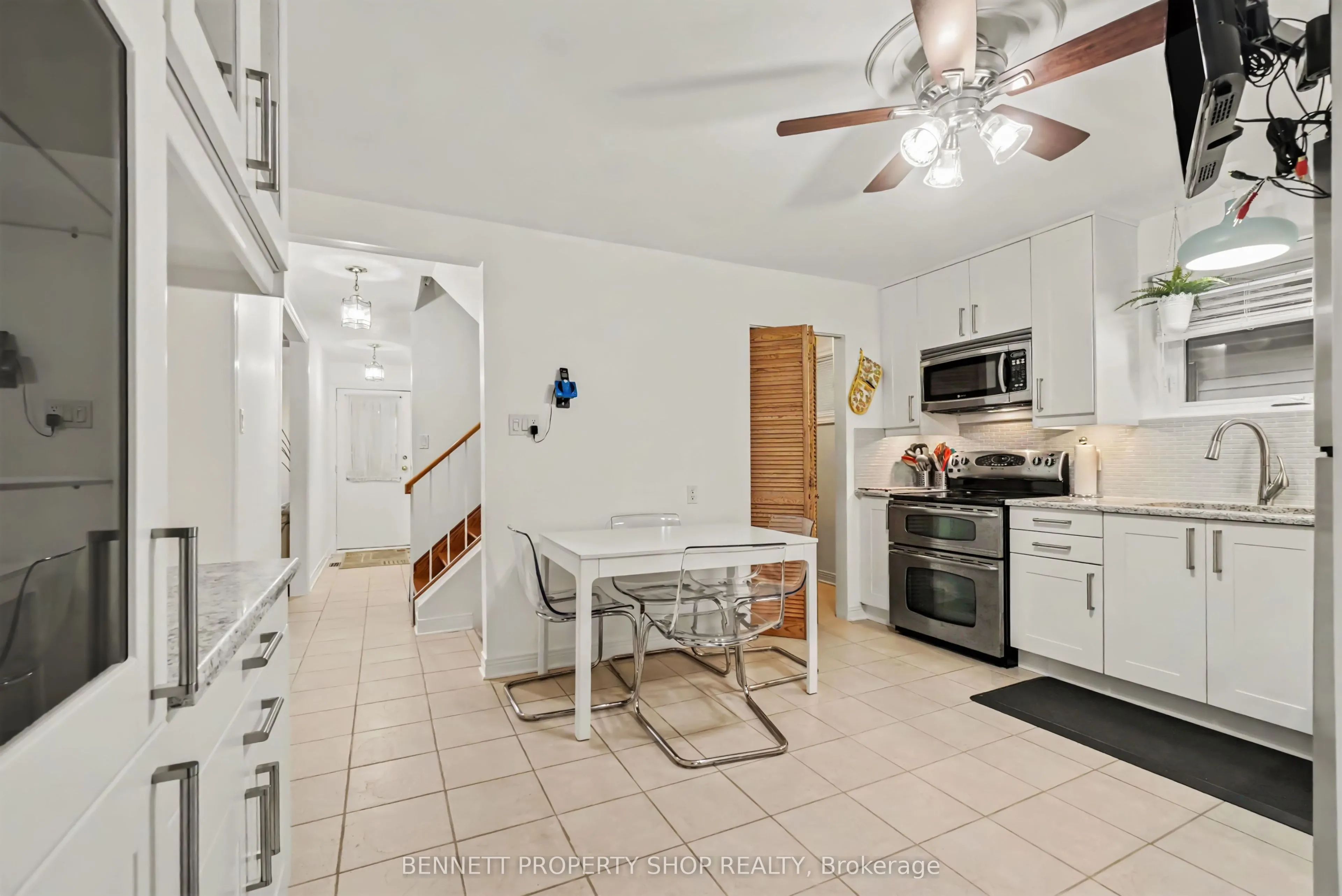 1442 Eastcliffe Way