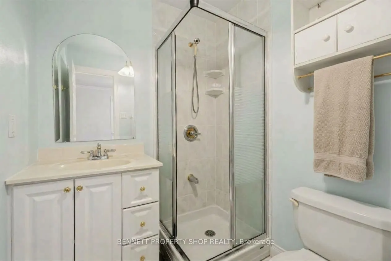 1442 Eastcliffe Way