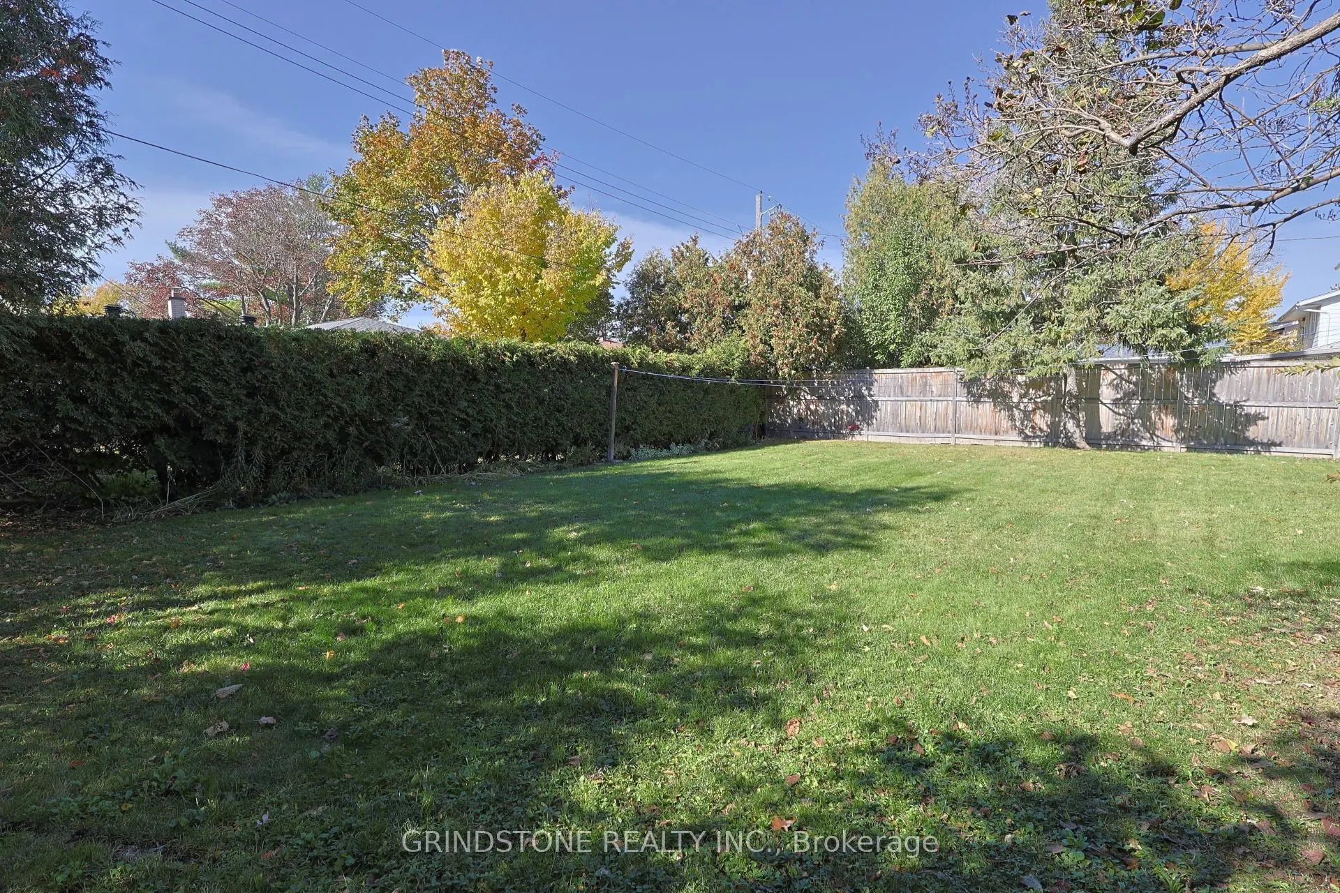 22 Lavina Crescent