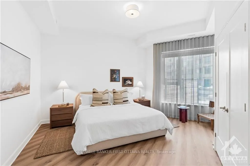 115 ECHO Drive #201