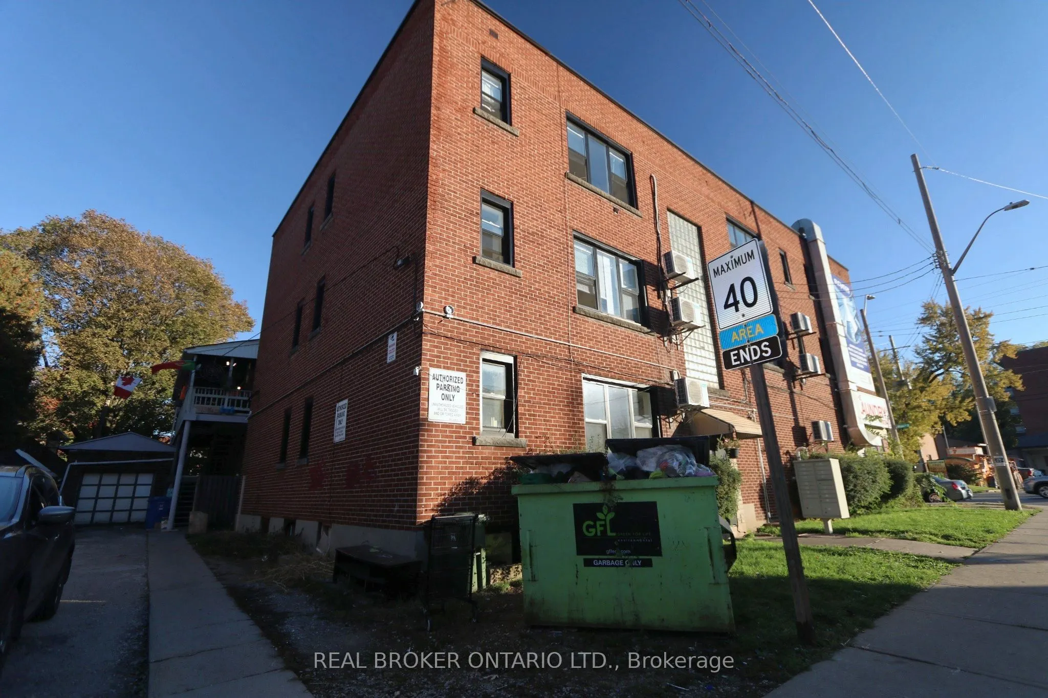 903-909 Main Street E