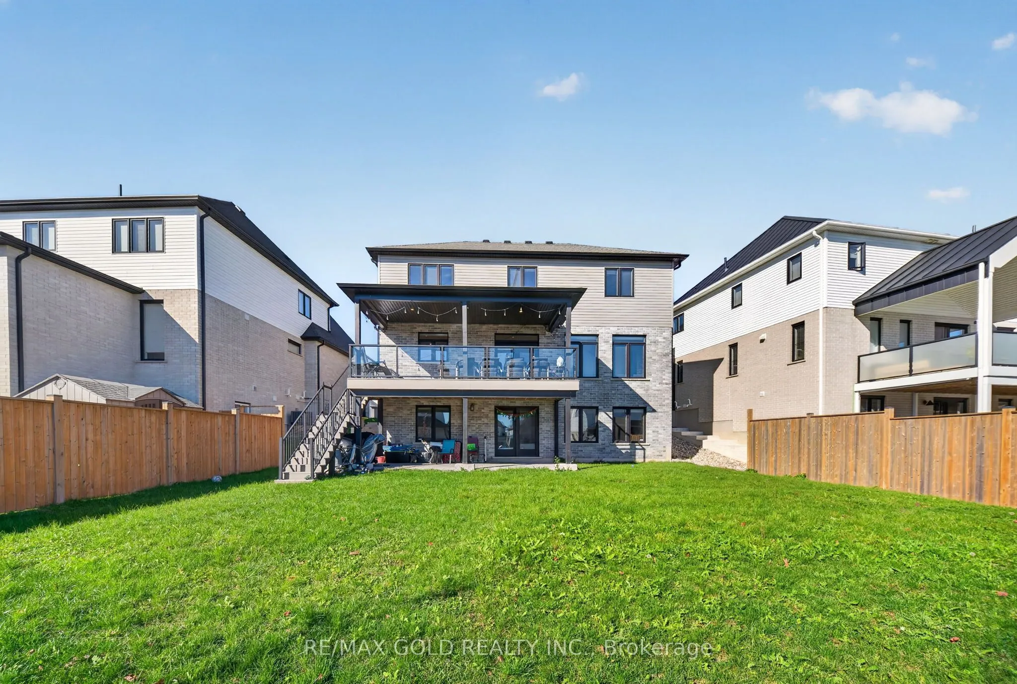 1867 Fountain Grass Drive