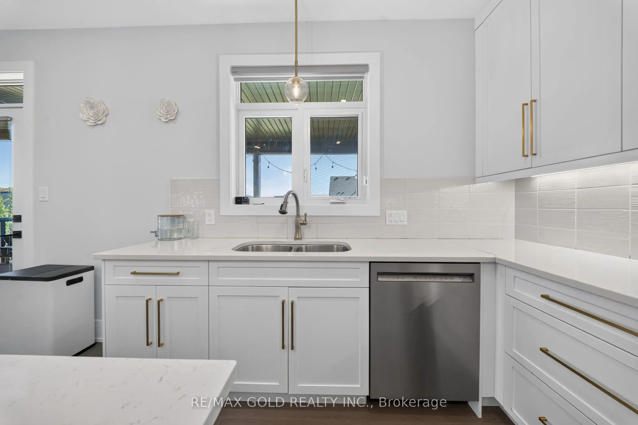 1867 Fountain Grass Drive