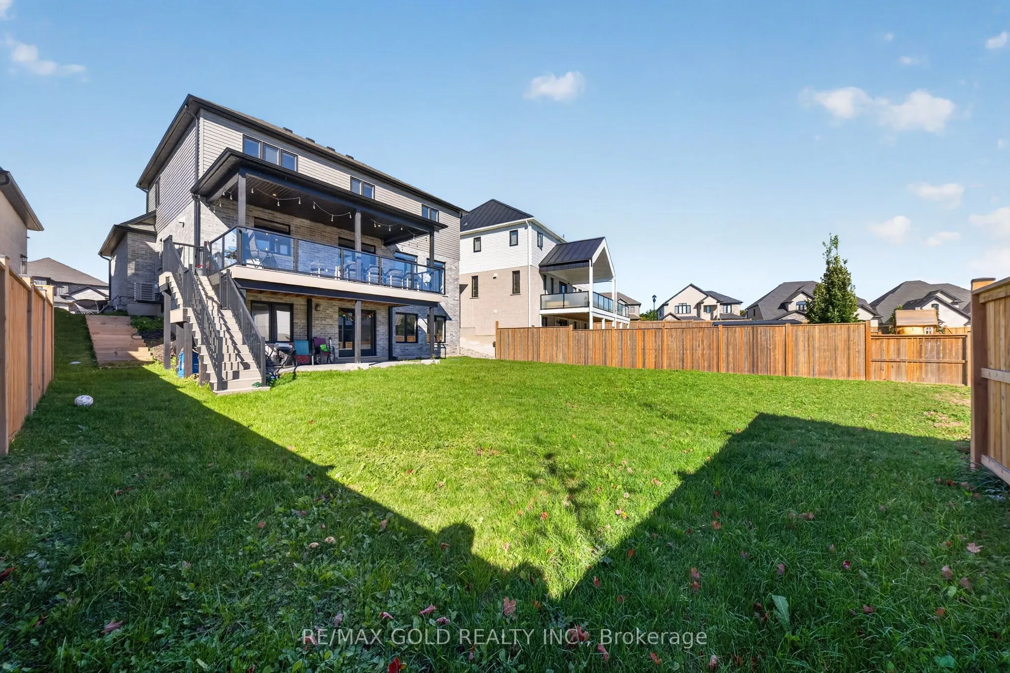1867 Fountain Grass Drive