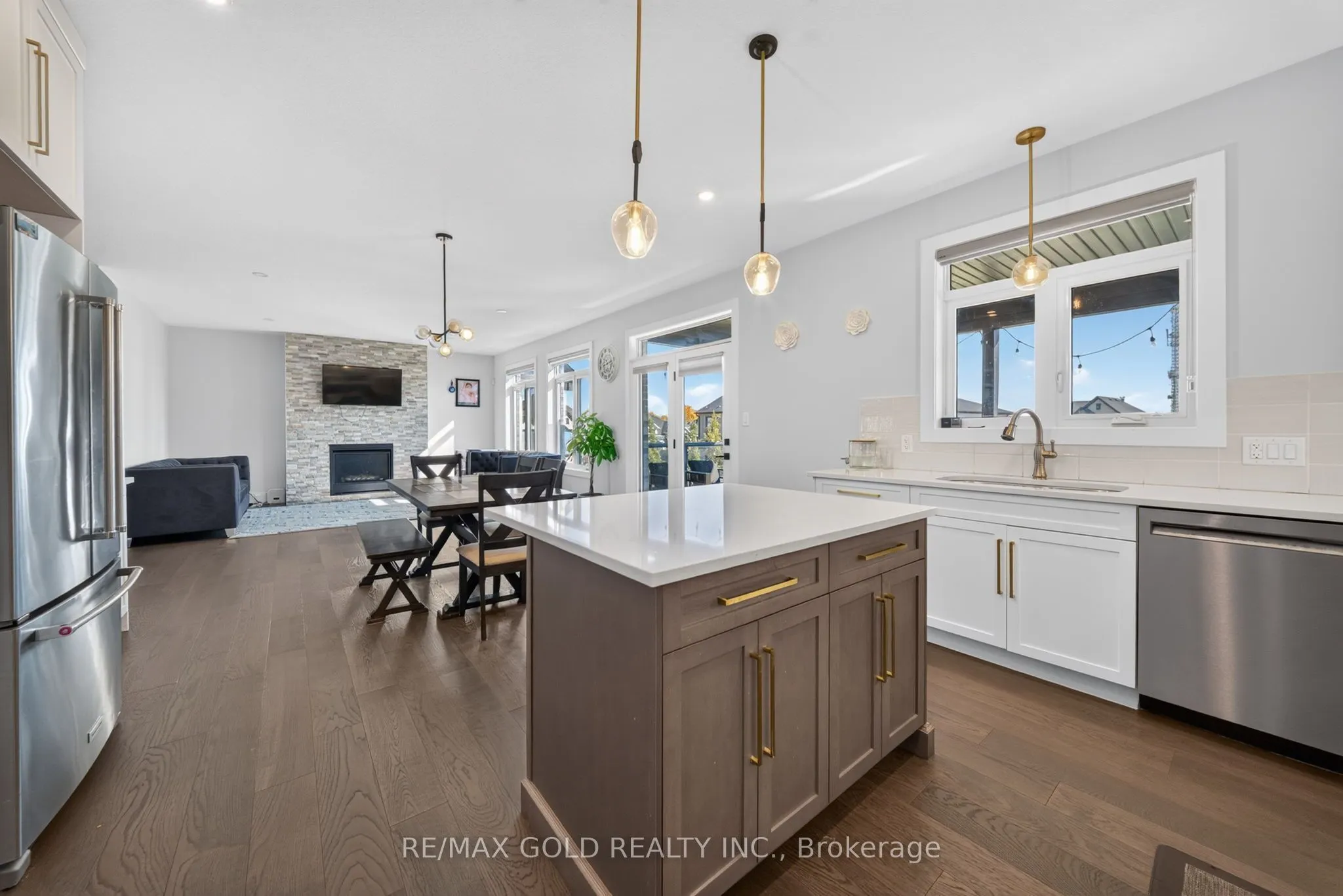 1867 Fountain Grass Drive