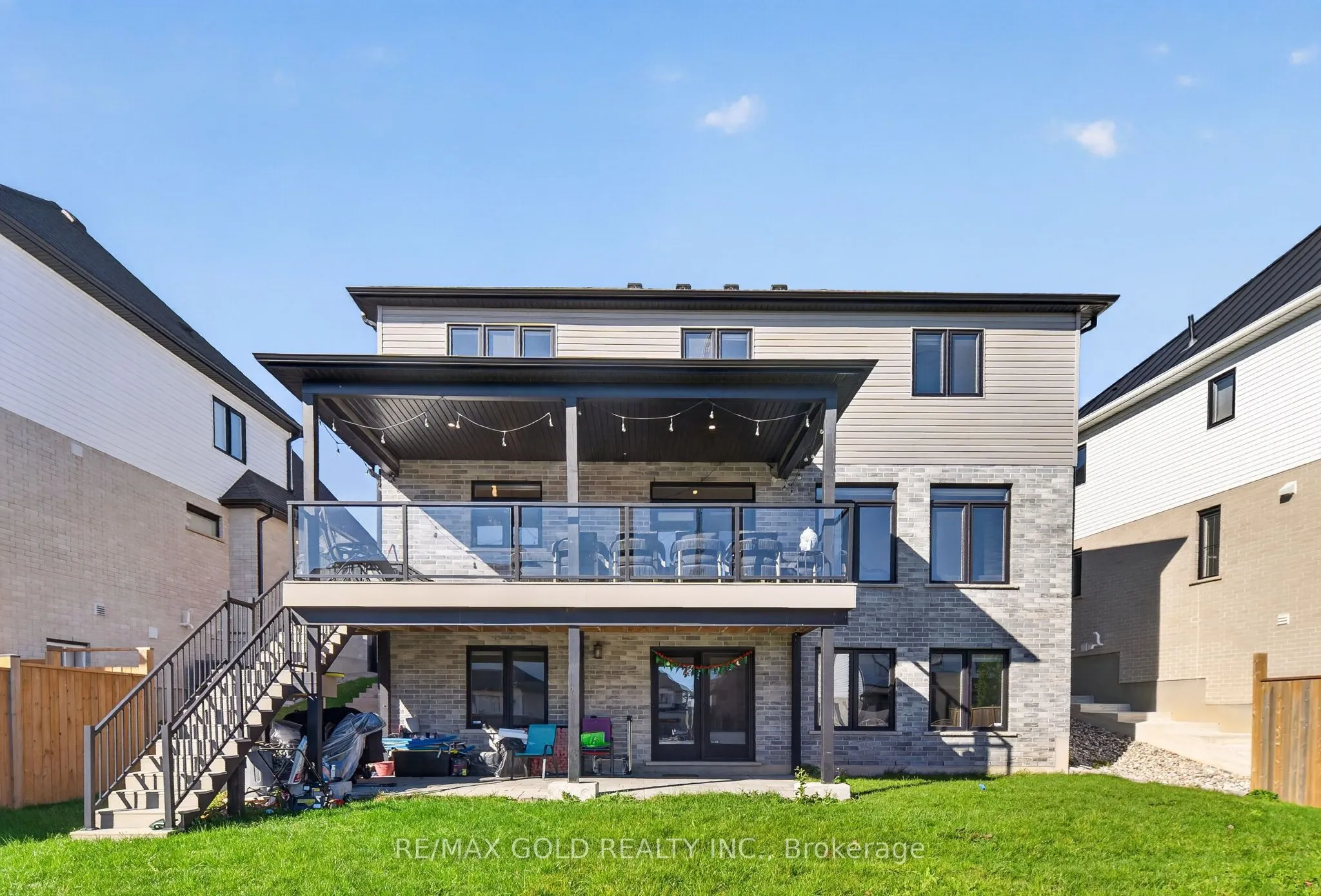 1867 Fountain Grass Drive